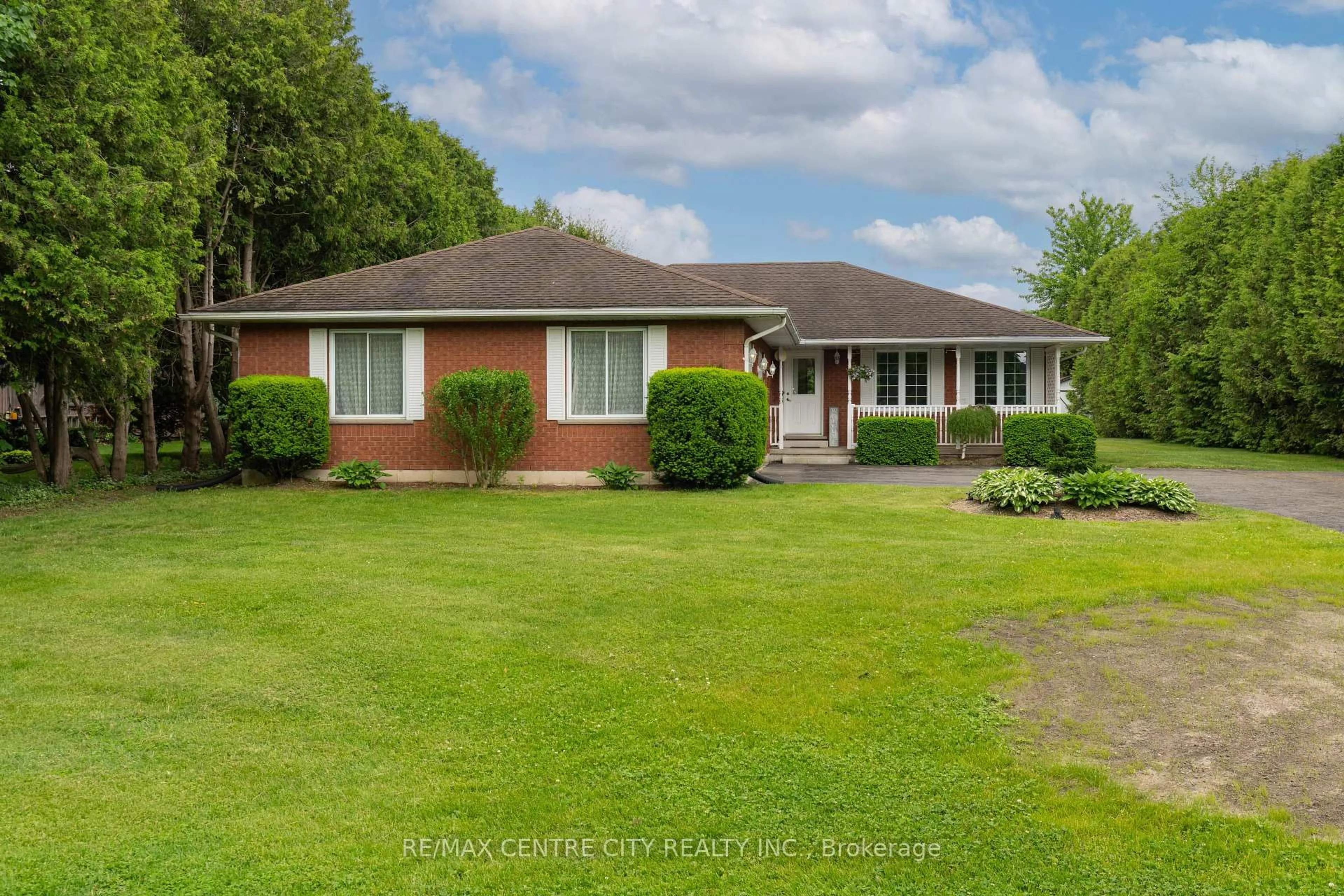 A pic from outside/outdoor area/front of a property/back of a property/a pic from drone, unknown for 56091 Heritage Line, Bayham Ontario N0J 1Y0