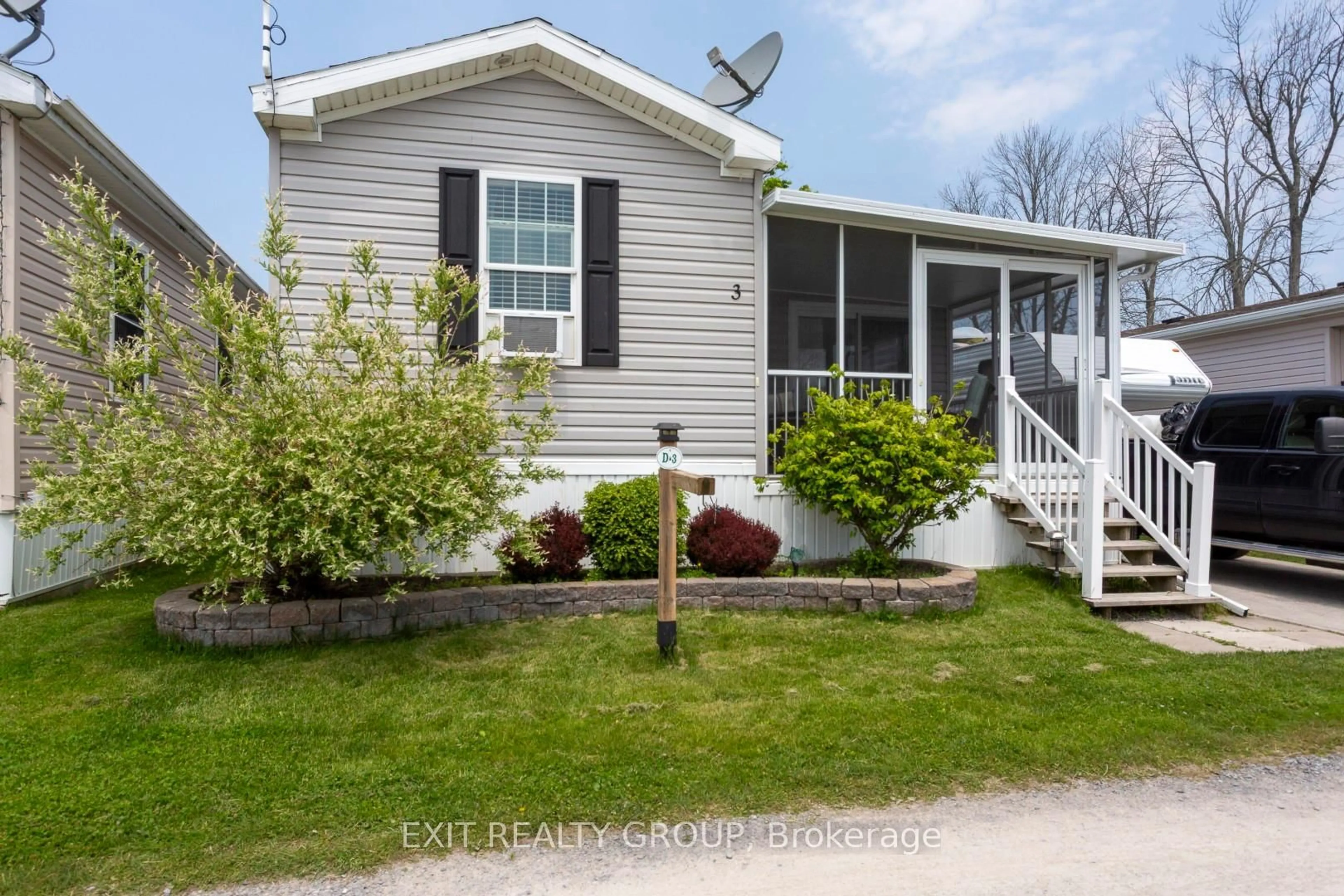 Home with vinyl exterior material, street for 3 Dale Ave, Prince Edward County Ontario K0K 1T0