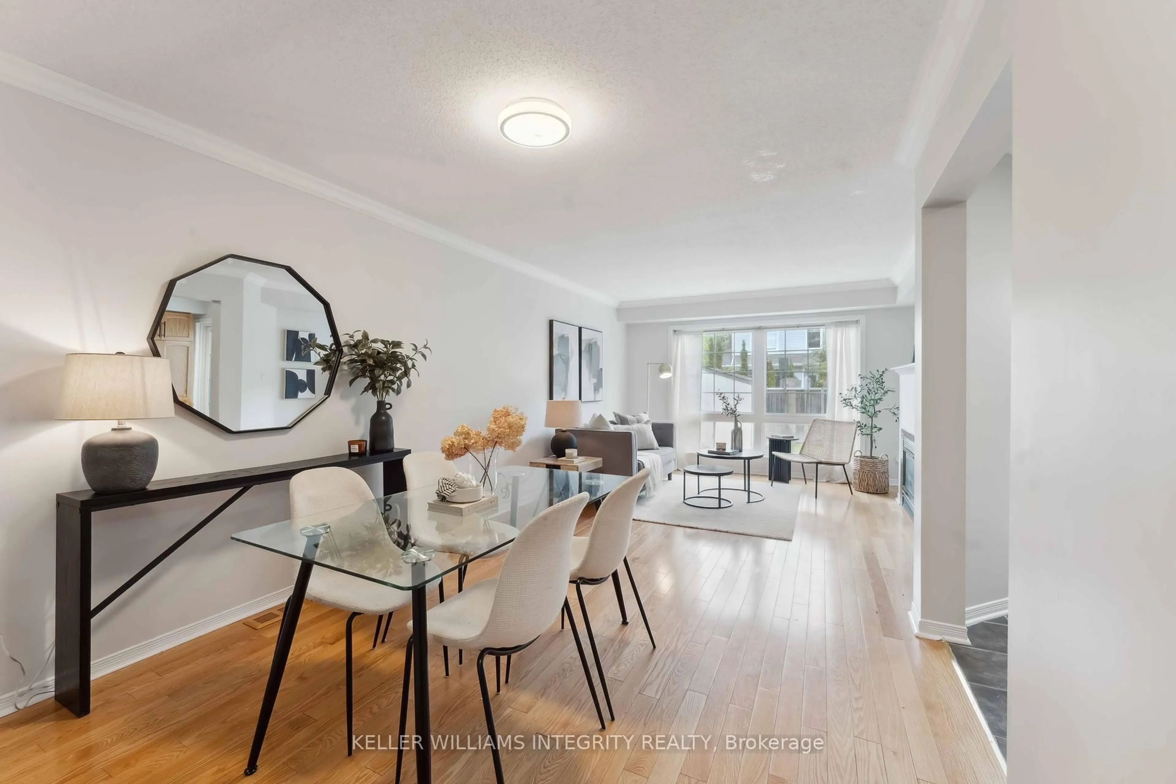 Dining room, wood/laminate floor for 141 Lockhaven Private, Ottawa Ontario K2J 5L6