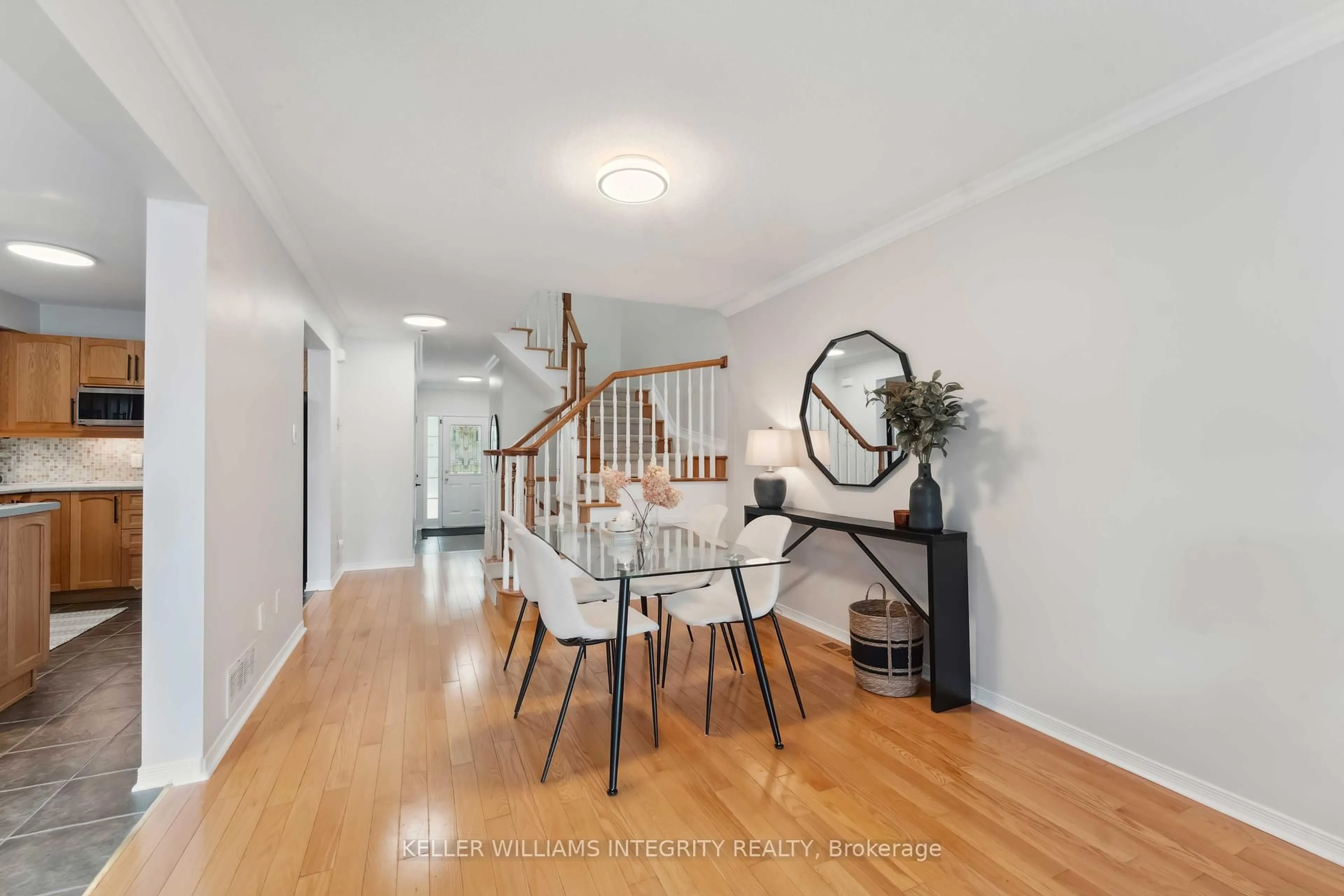 Unknown for 141 Lockhaven Private, Ottawa Ontario K2J 5L6