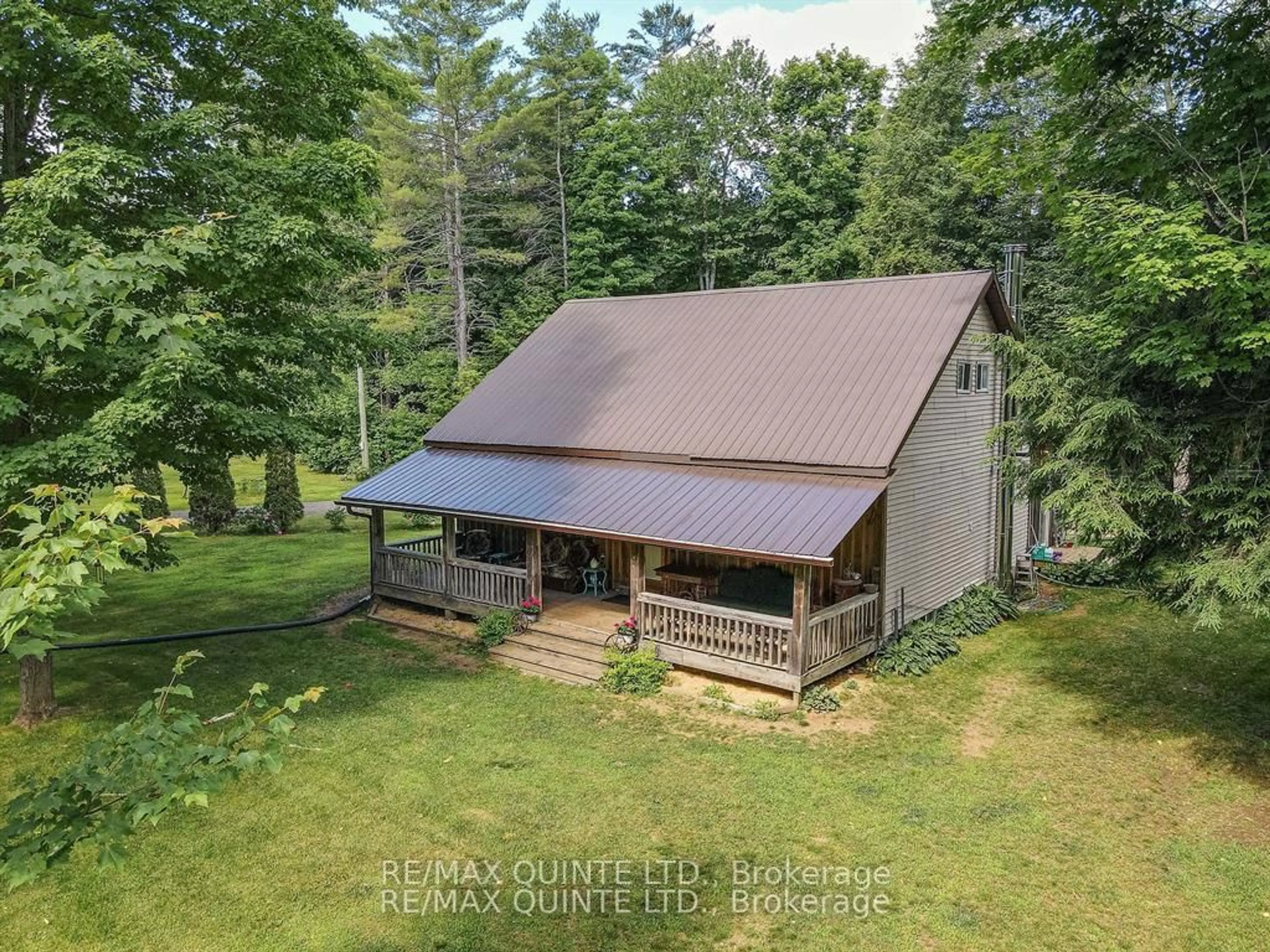 A pic from outside/outdoor area/front of a property/back of a property/a pic from drone, unknown for 3247 Flinton Rd, Addington Highlands Ontario K0P 1P0