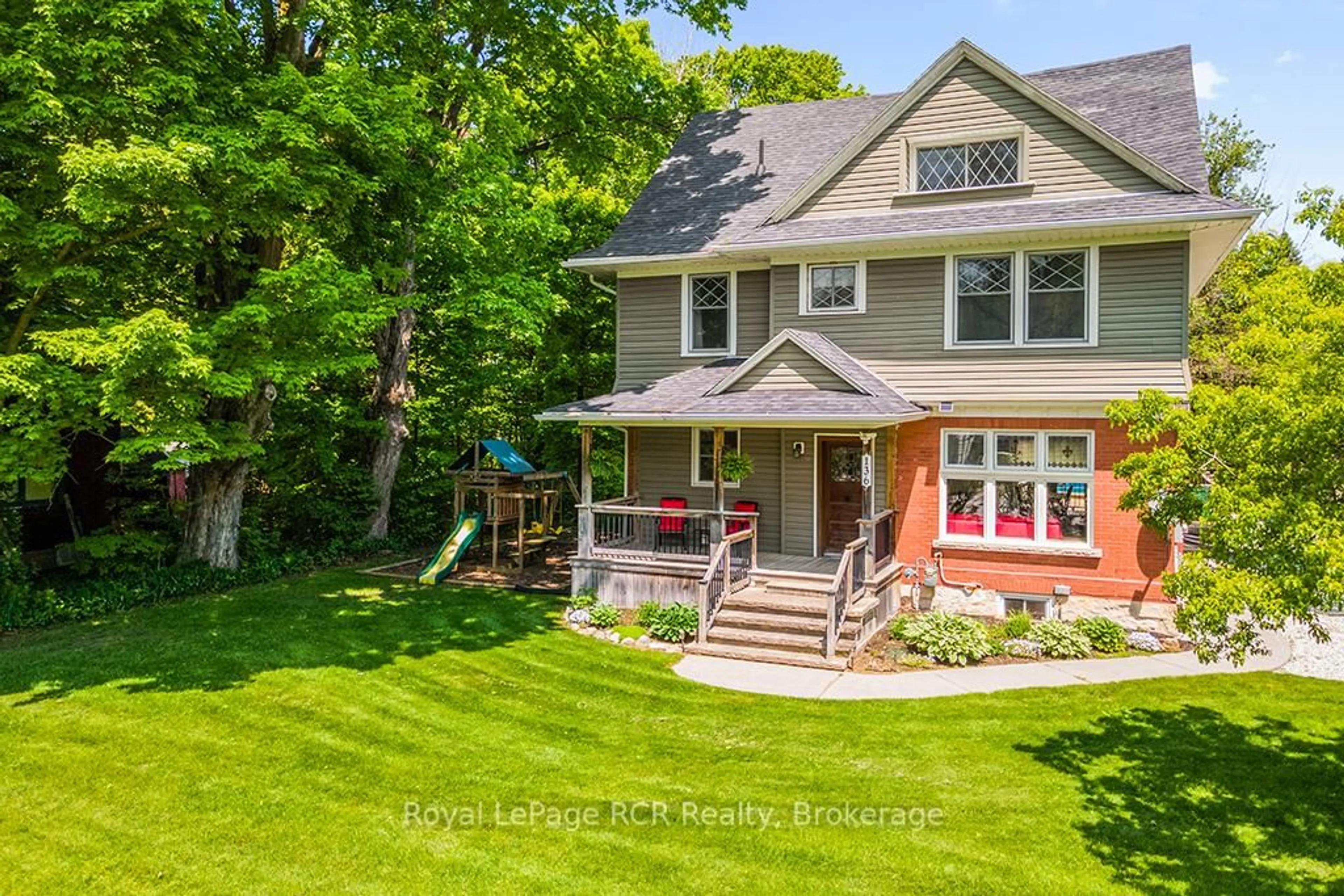 A pic from outside/outdoor area/front of a property/back of a property/a pic from drone, street for 136 Queen St, South Bruce Peninsula Ontario N0H 1P0