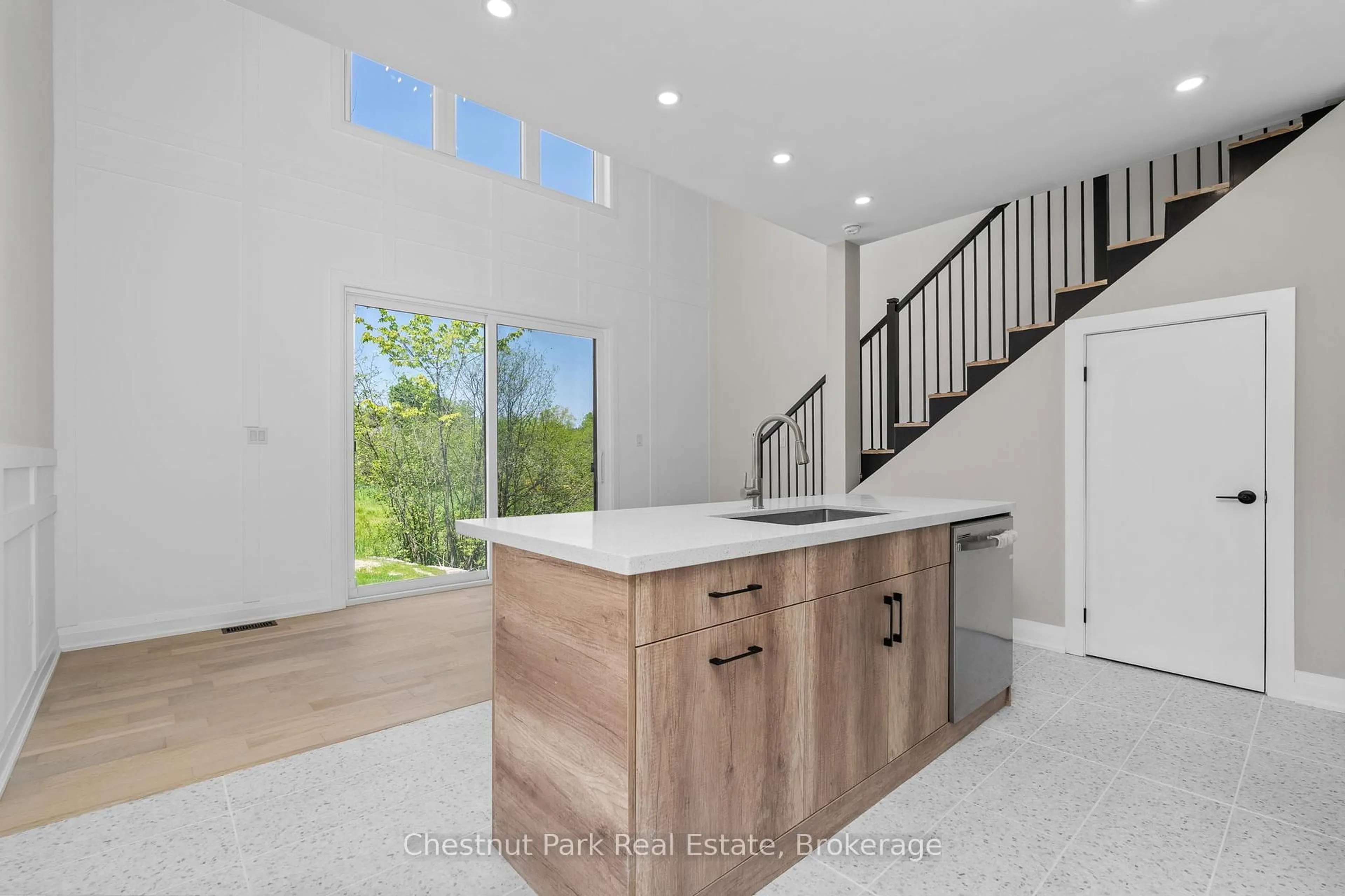 Open concept kitchen, unknown for 3980 MUSKOKA RD 169, Muskoka Lakes Ontario P0B 1J0