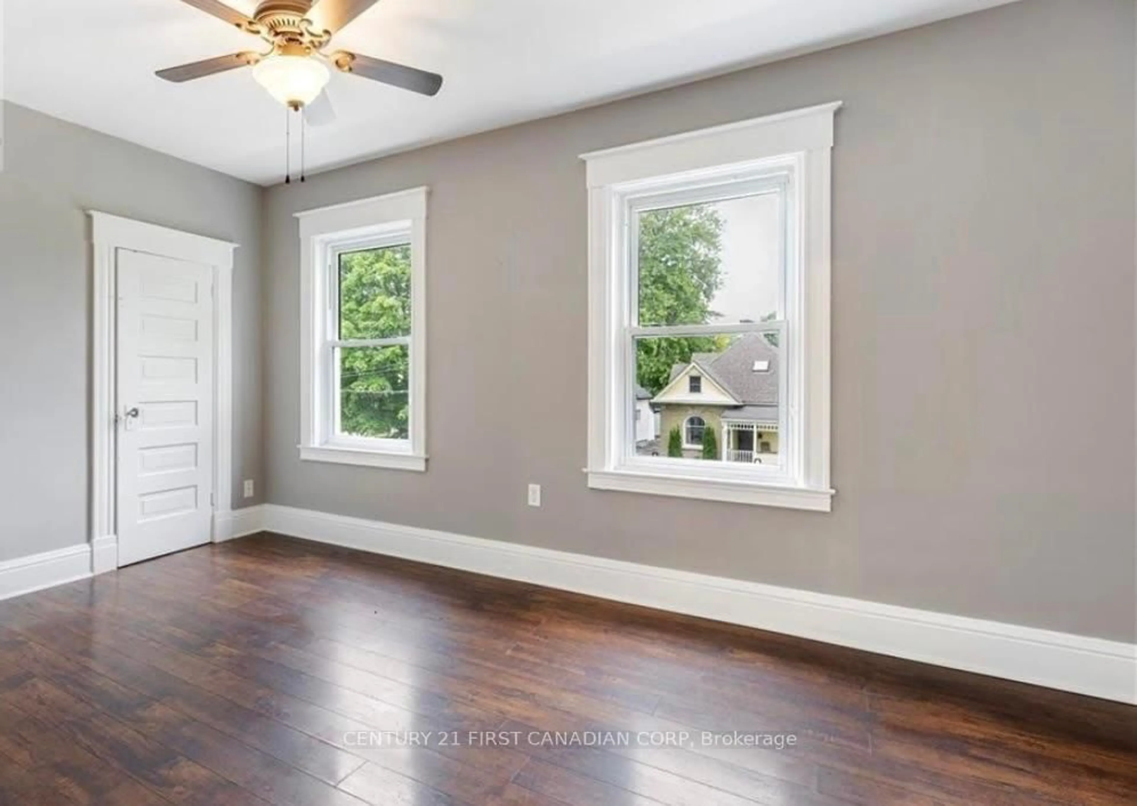 A pic of a room for 6 Mabel St, St. Thomas Ontario N5R 1Y6