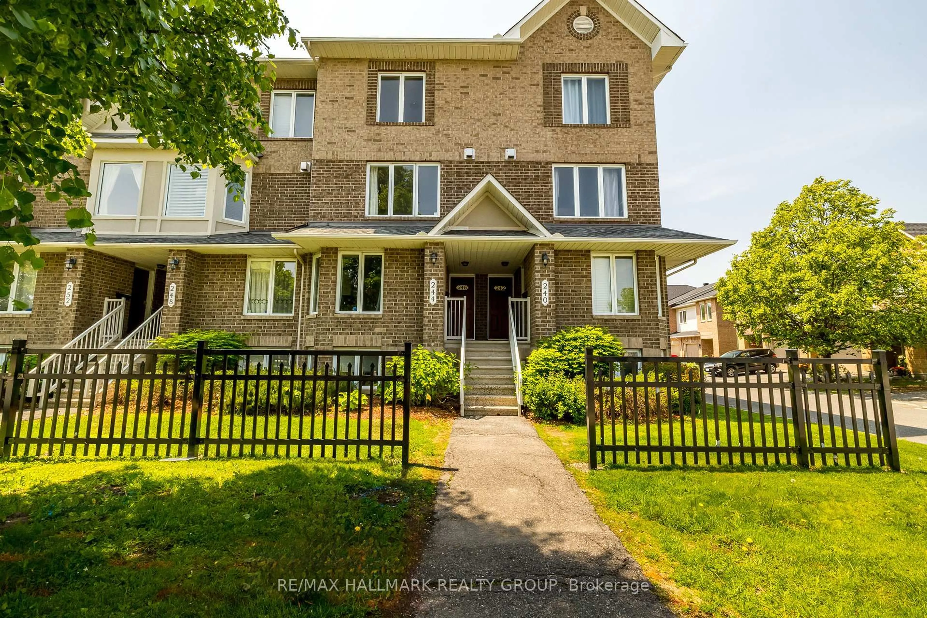 Home with brick exterior material, street for 246 Cresthaven Dr, Ottawa Ontario K2G 6W4