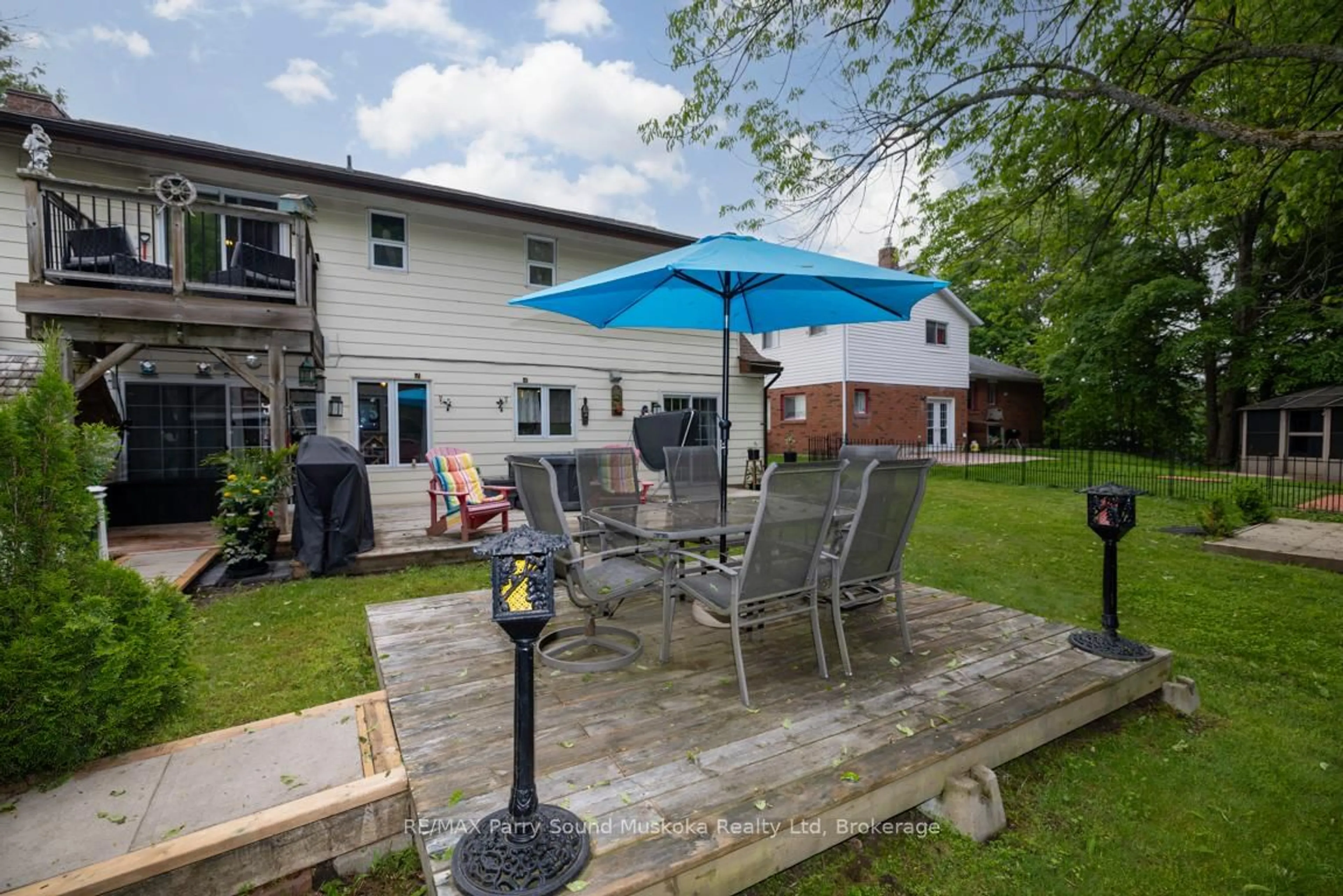 Patio, street for 19 Macklaim Dr, Parry Sound Ontario P2A 2Z7