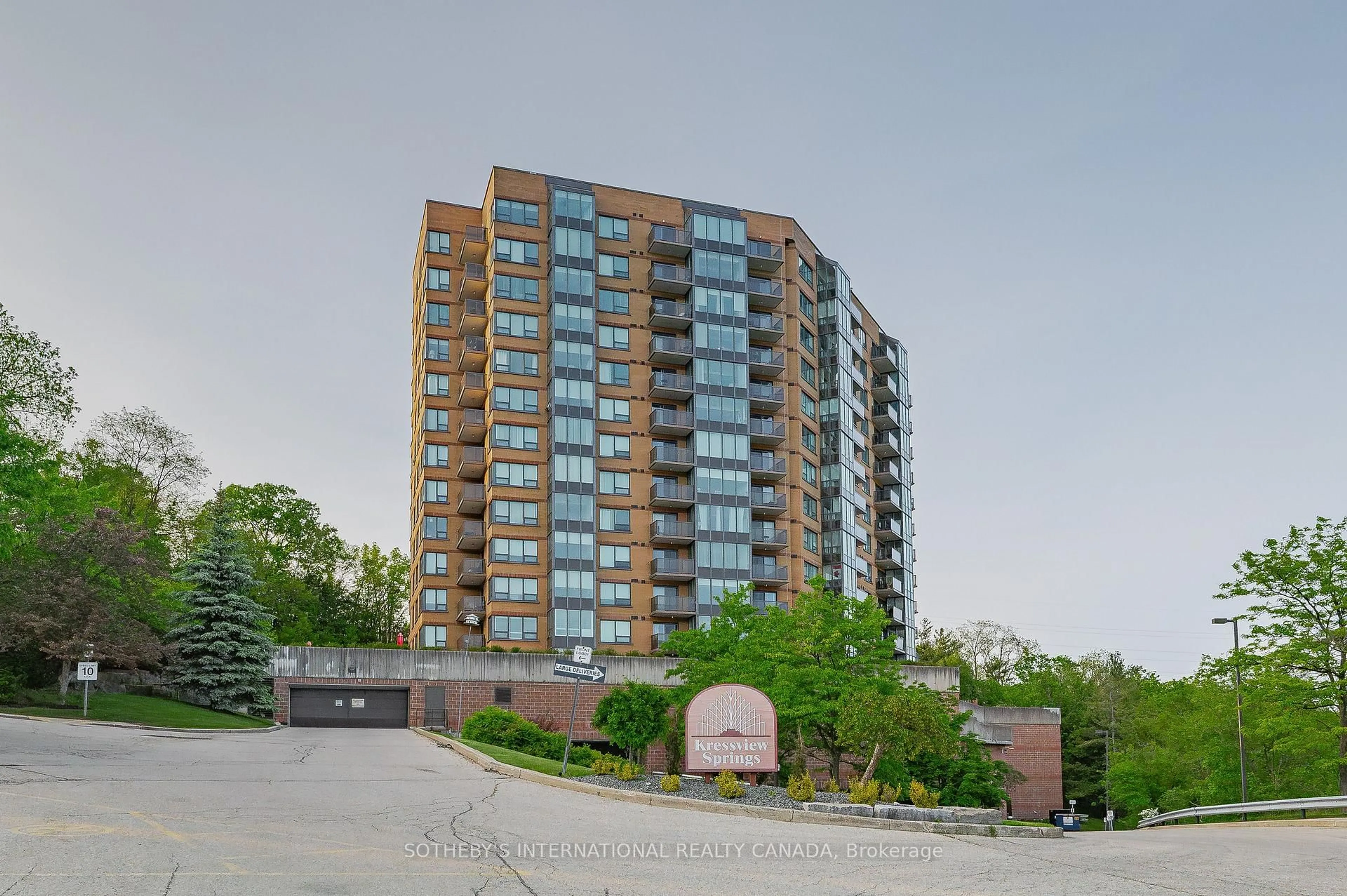 Unknown for 237 King St #1003, Waterloo Ontario N3H 5L2