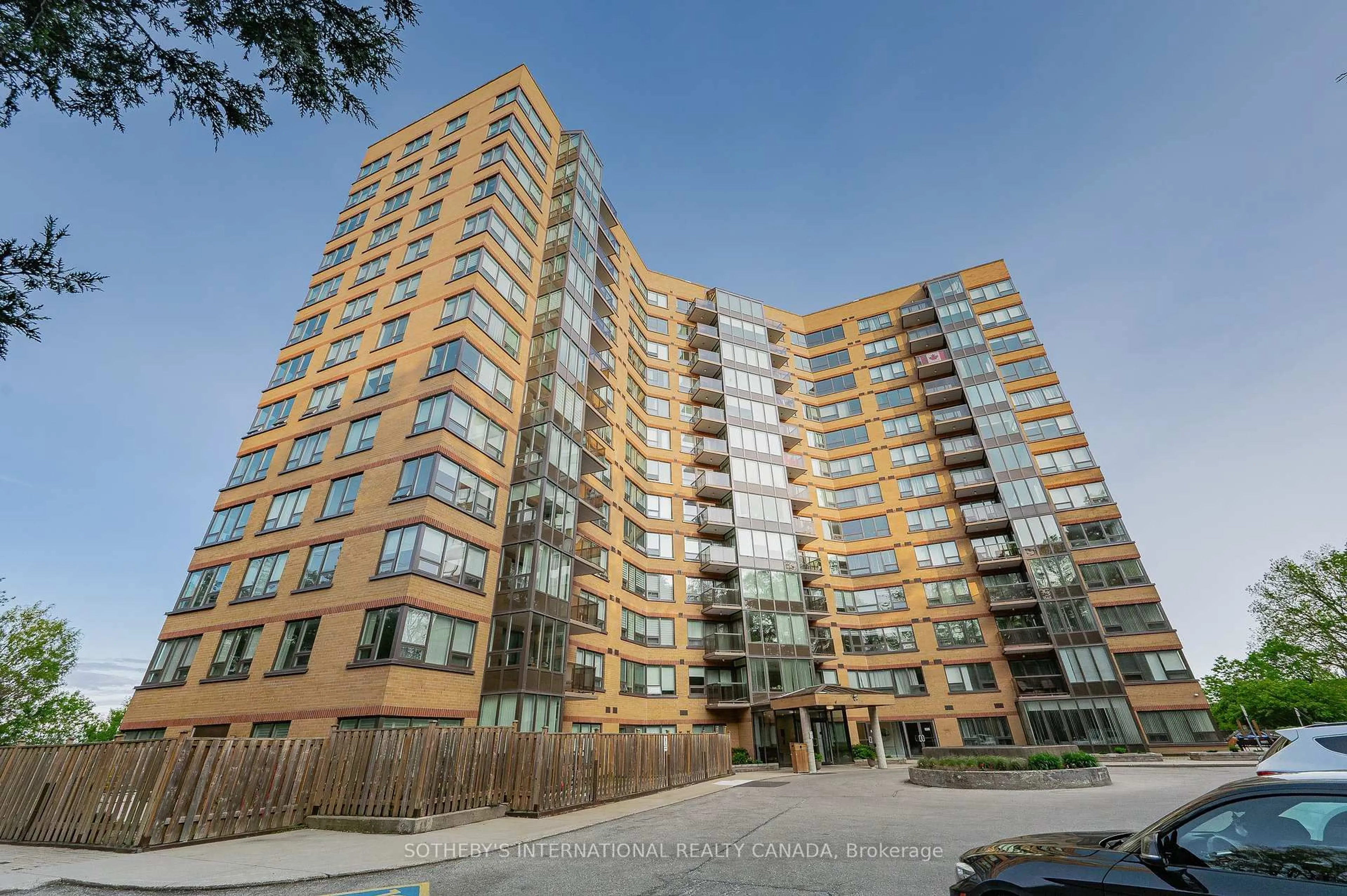 Unknown for 237 King St #1003, Waterloo Ontario N3H 5L2