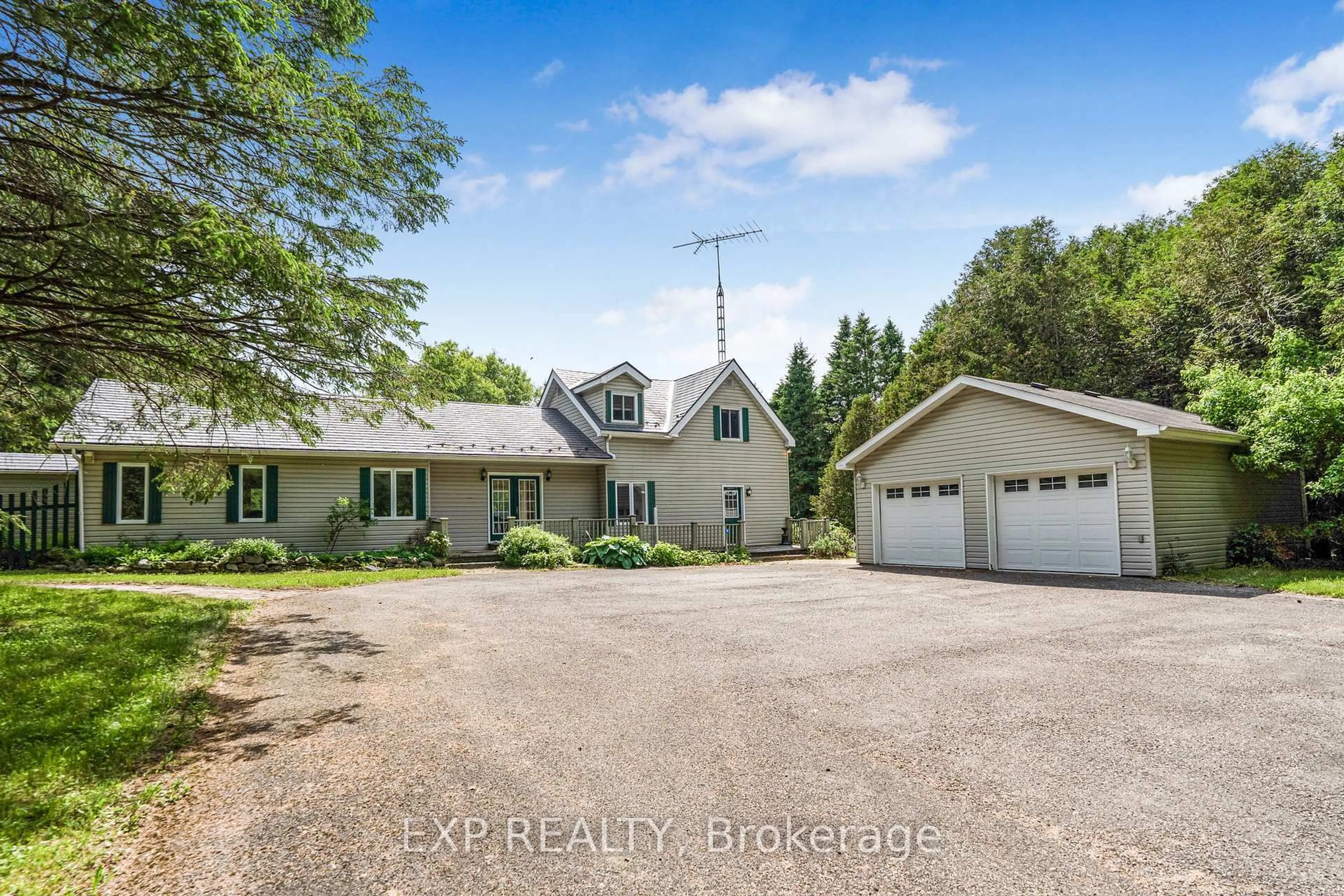 A pic from outside/outdoor area/front of a property/back of a property/a pic from drone, unknown for 1948 Borris Rd, Champlain Ontario K0B 1R0