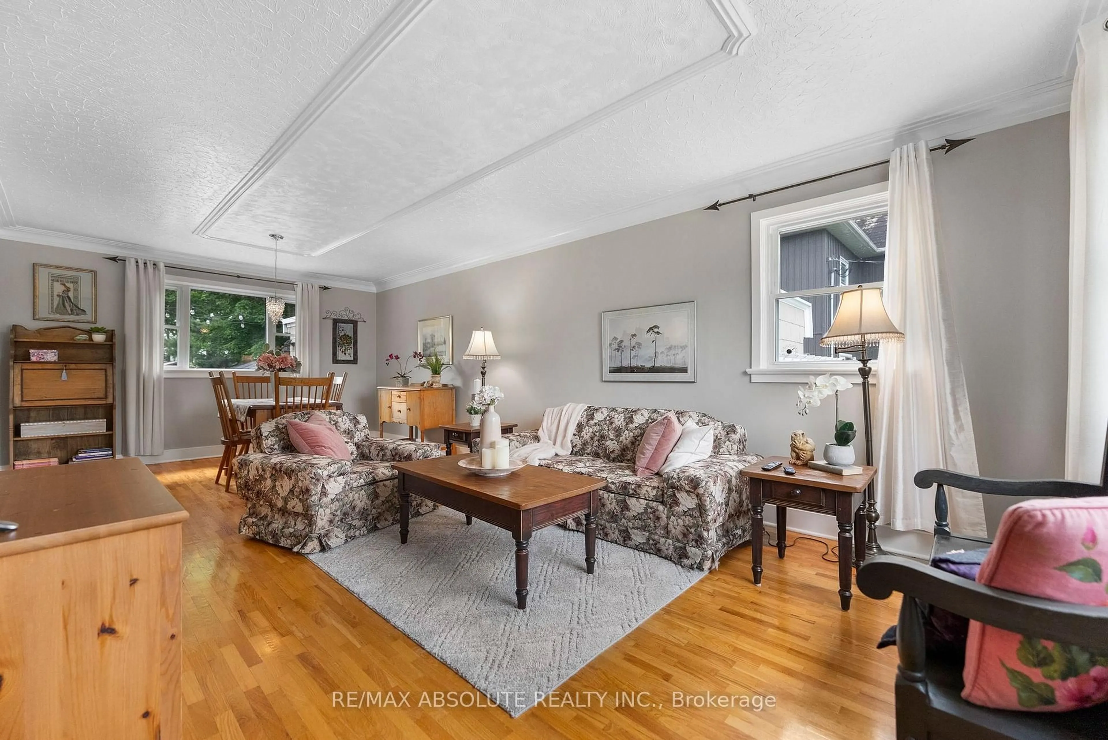 Living room with furniture, unknown for 150 Poole St, Arnprior Ontario K7S 1J2