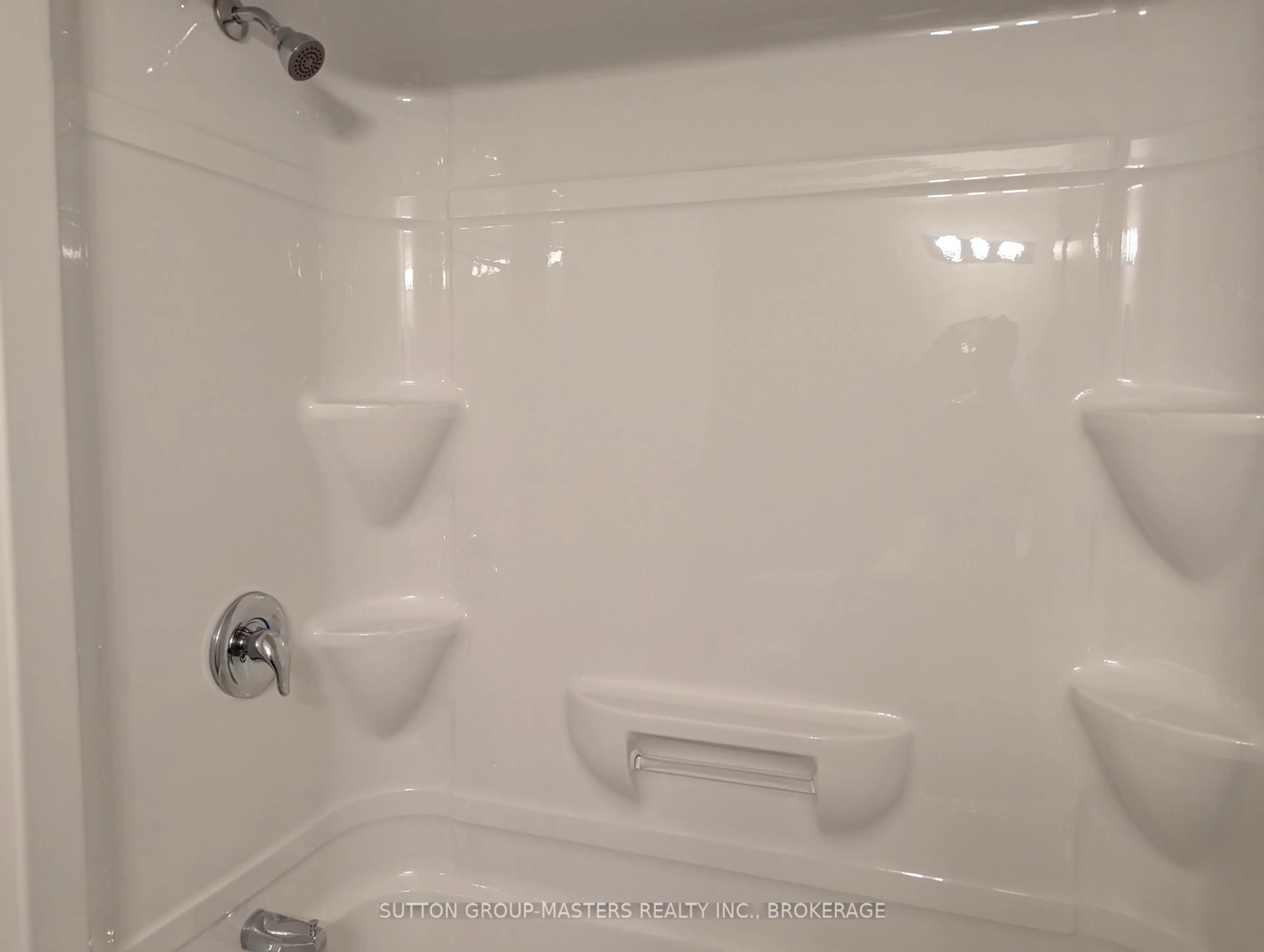 Standard bathroom, unknown for 109 Bittersweet Rd, Hartington Ontario K0H 1W0