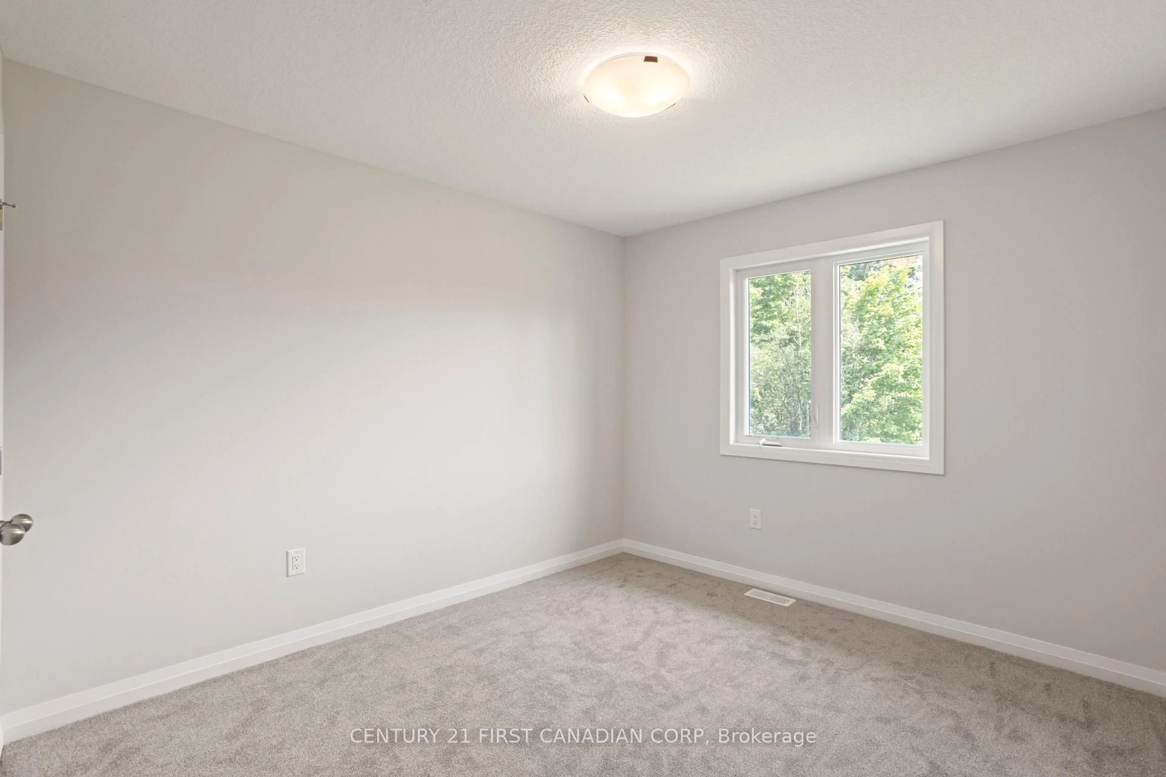 A pic of a room for 6941 Heathwoods Ave, London South Ontario N6P 1H3