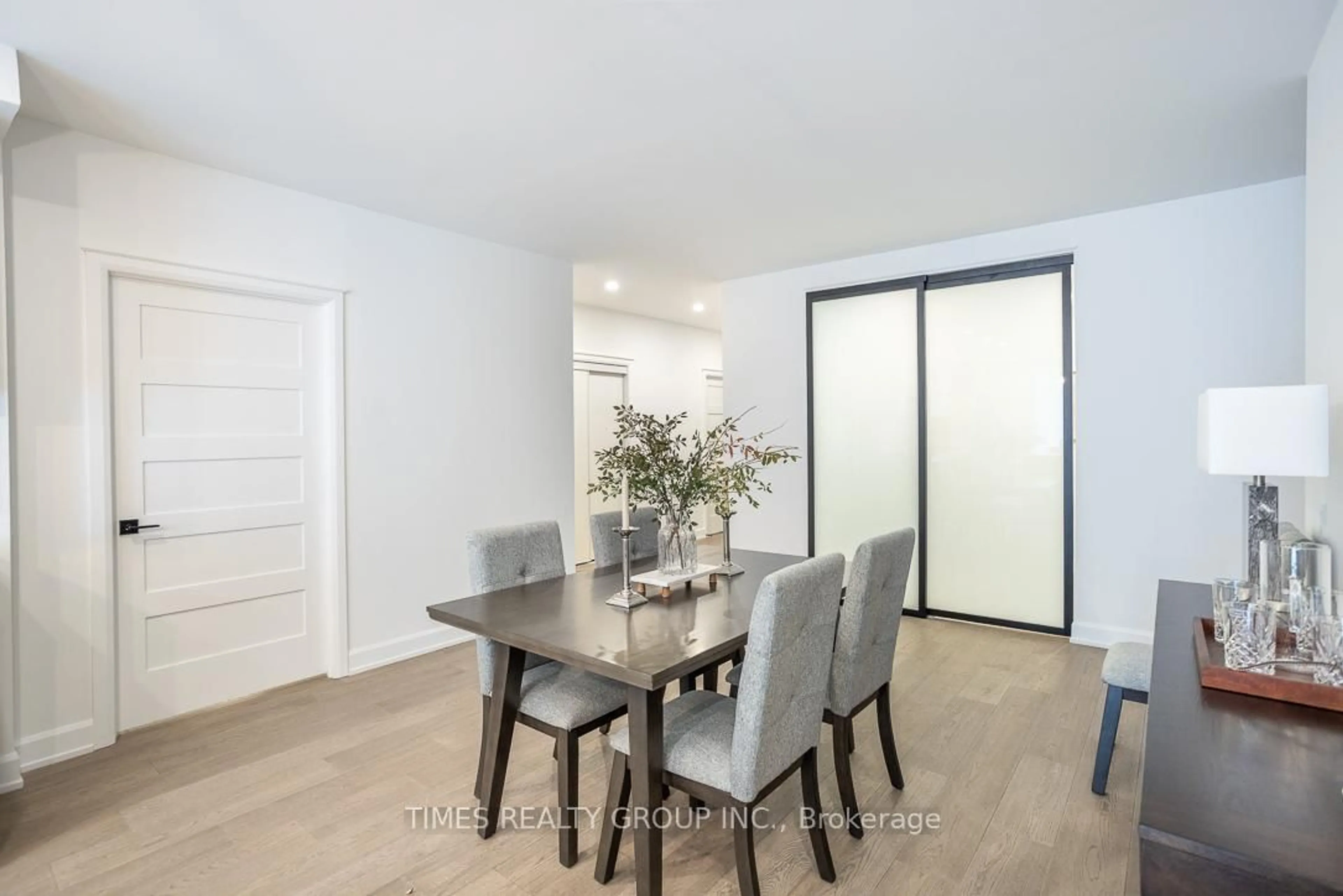 Dining room, wood/laminate floor for 195 Hunter St #206, Peterborough East Ontario K9H 1G9