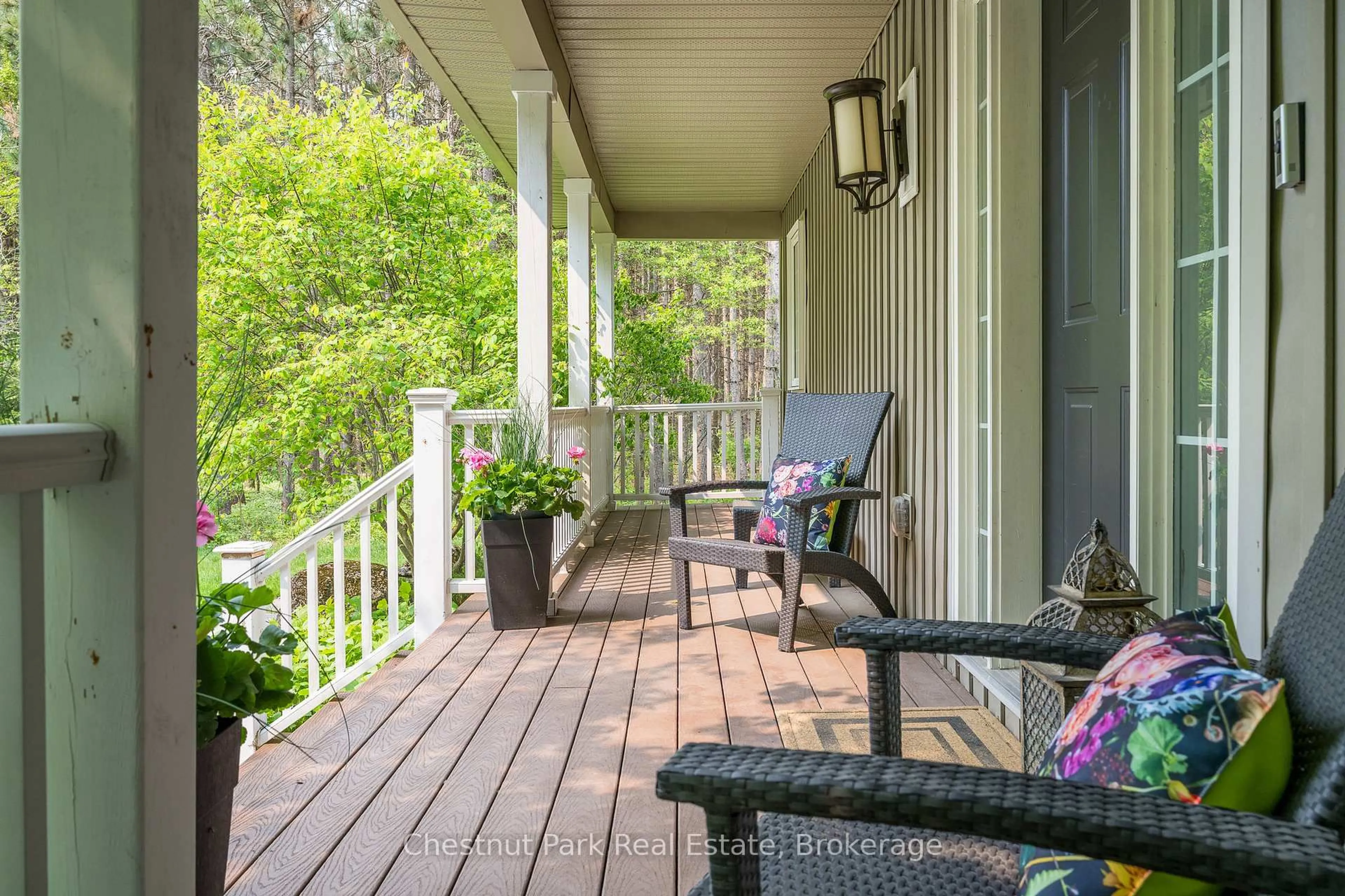 Patio, street for 586219 County Road 17, Mulmur Ontario L9V 0C2