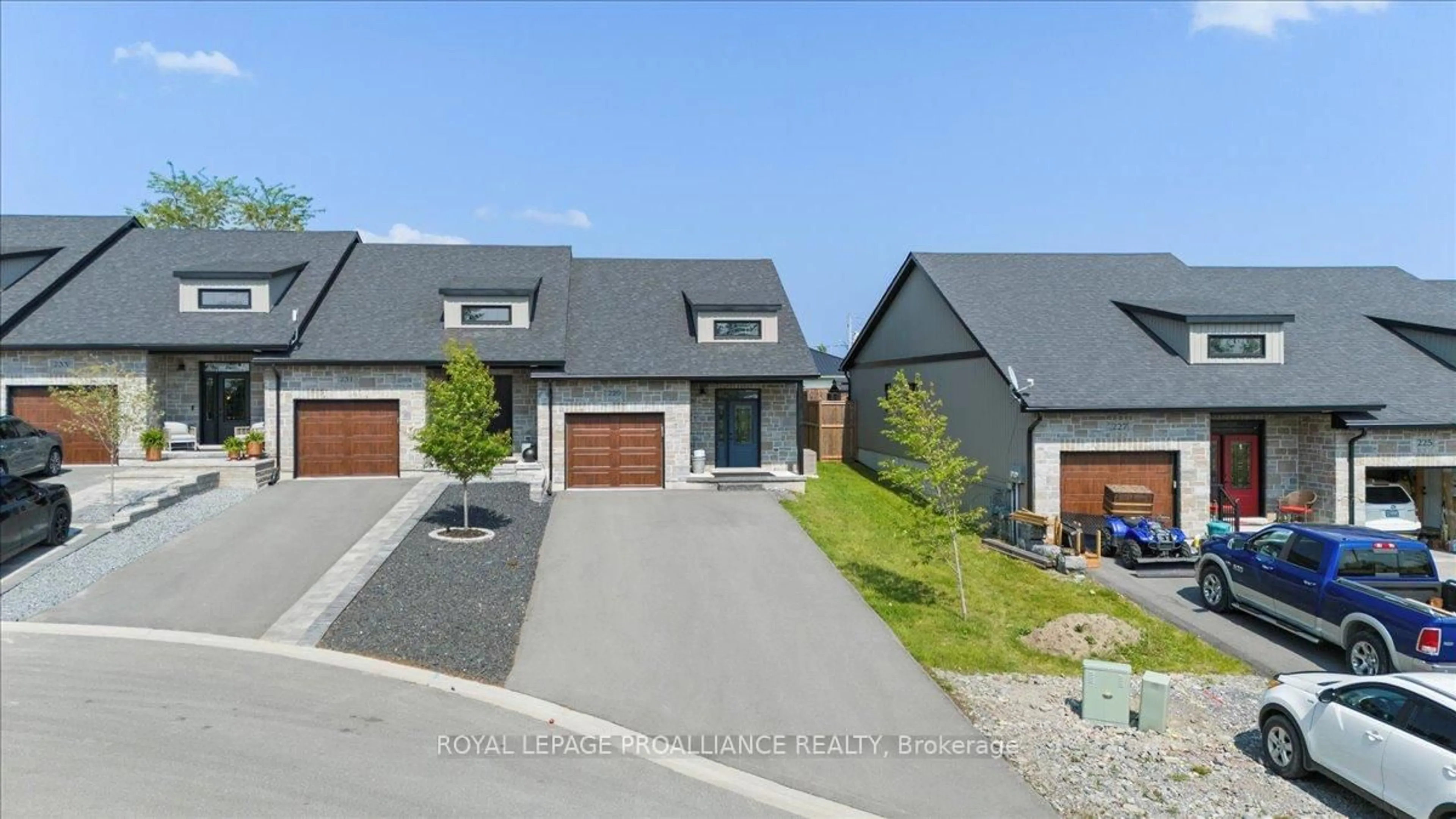 A pic from outside/outdoor area/front of a property/back of a property/a pic from drone, street for 229 Baker St, Stirling Ontario K0K 3E0