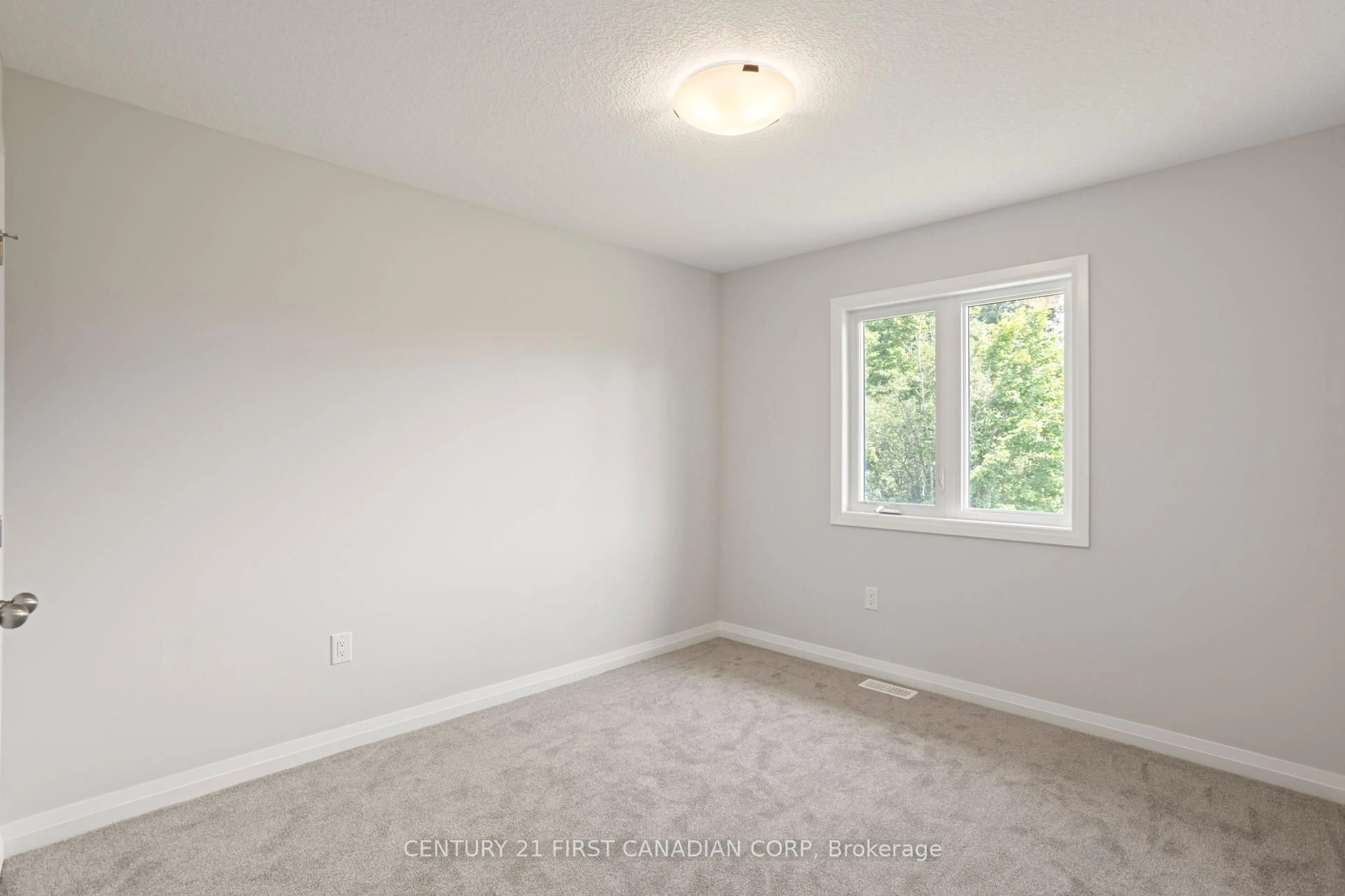A pic of a room for 6961 Heathwoods Ave, London South Ontario N6P 1H3