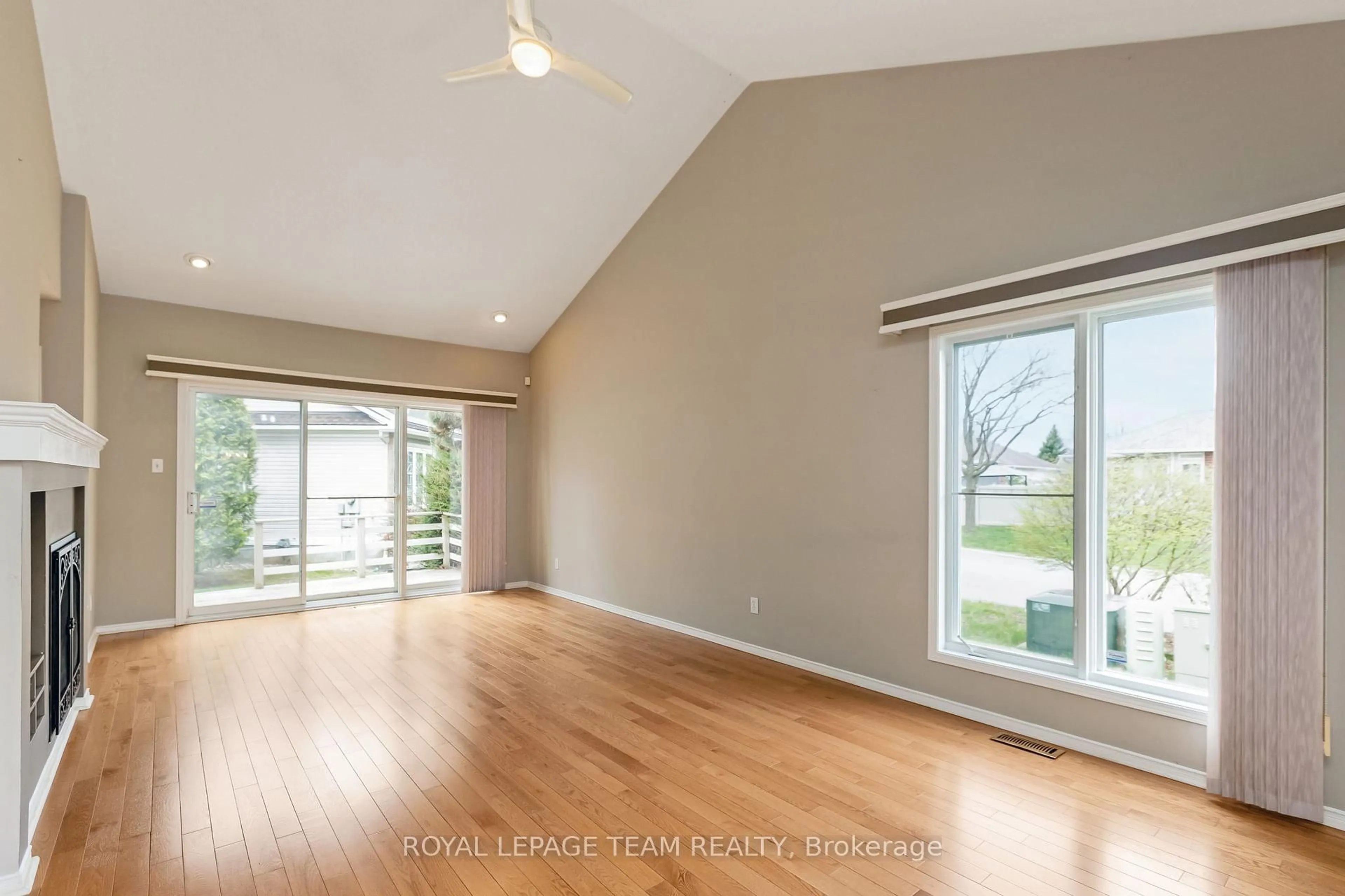 A pic of a room for 8 Windchime Cres, Ottawa Ontario K2G 6J3