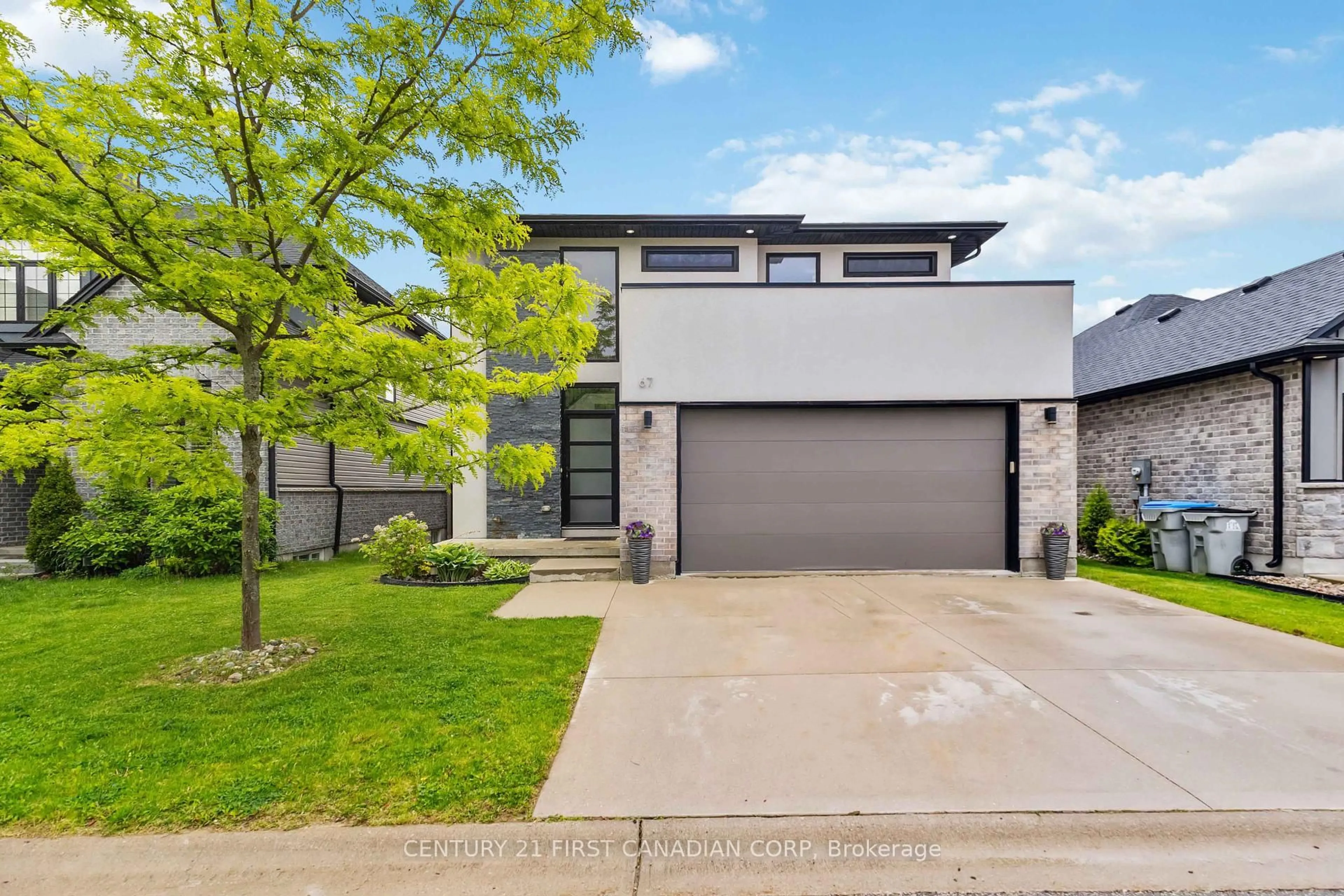 Home with brick exterior material, street for 41 Earlscourt Terr #67, Middlesex Centre Ontario N0L 1R0