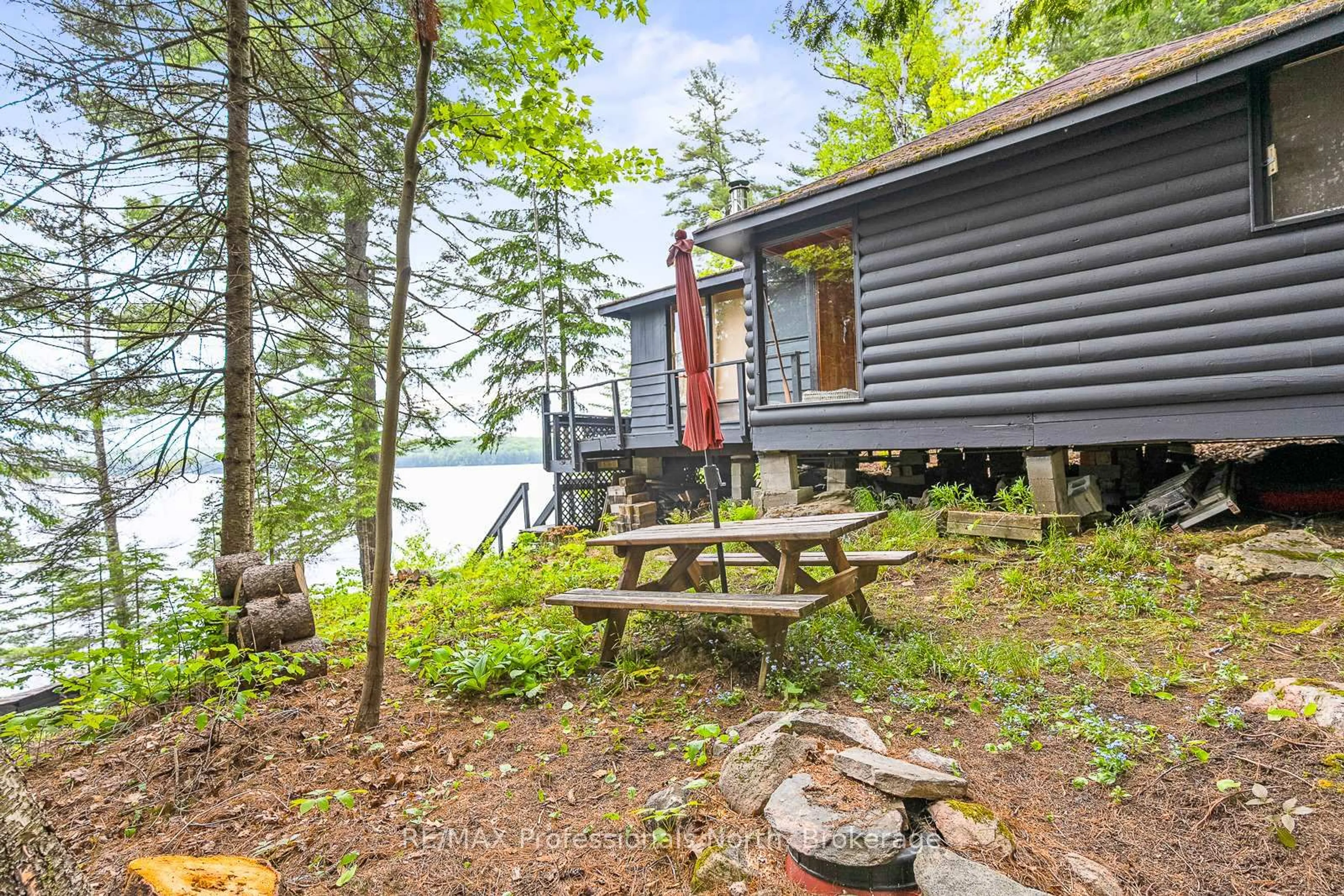 Patio, water/lake/river/ocean view for 11443 KUSHOG NORTH WATER, Algonquin Highlands Ontario K0M 1J2