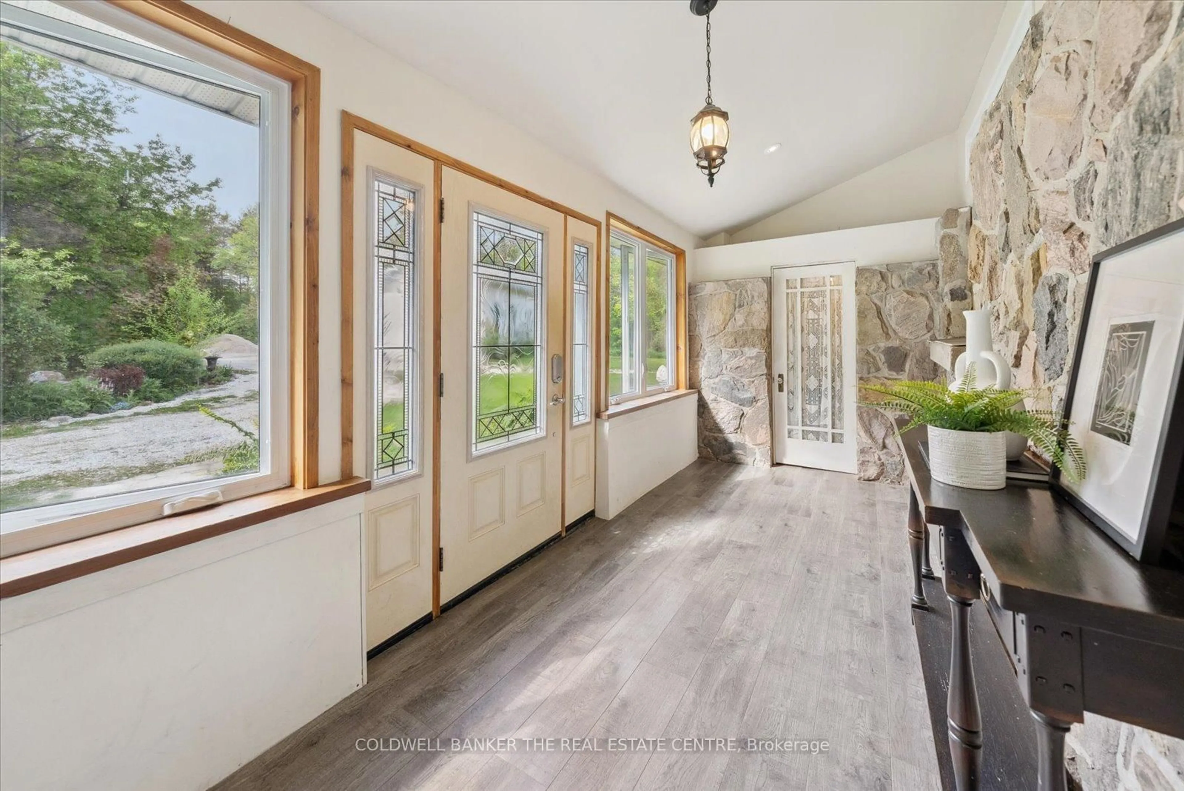 Indoor entryway for 798213 3rd Line, Mulmur Ontario L9V 0H7