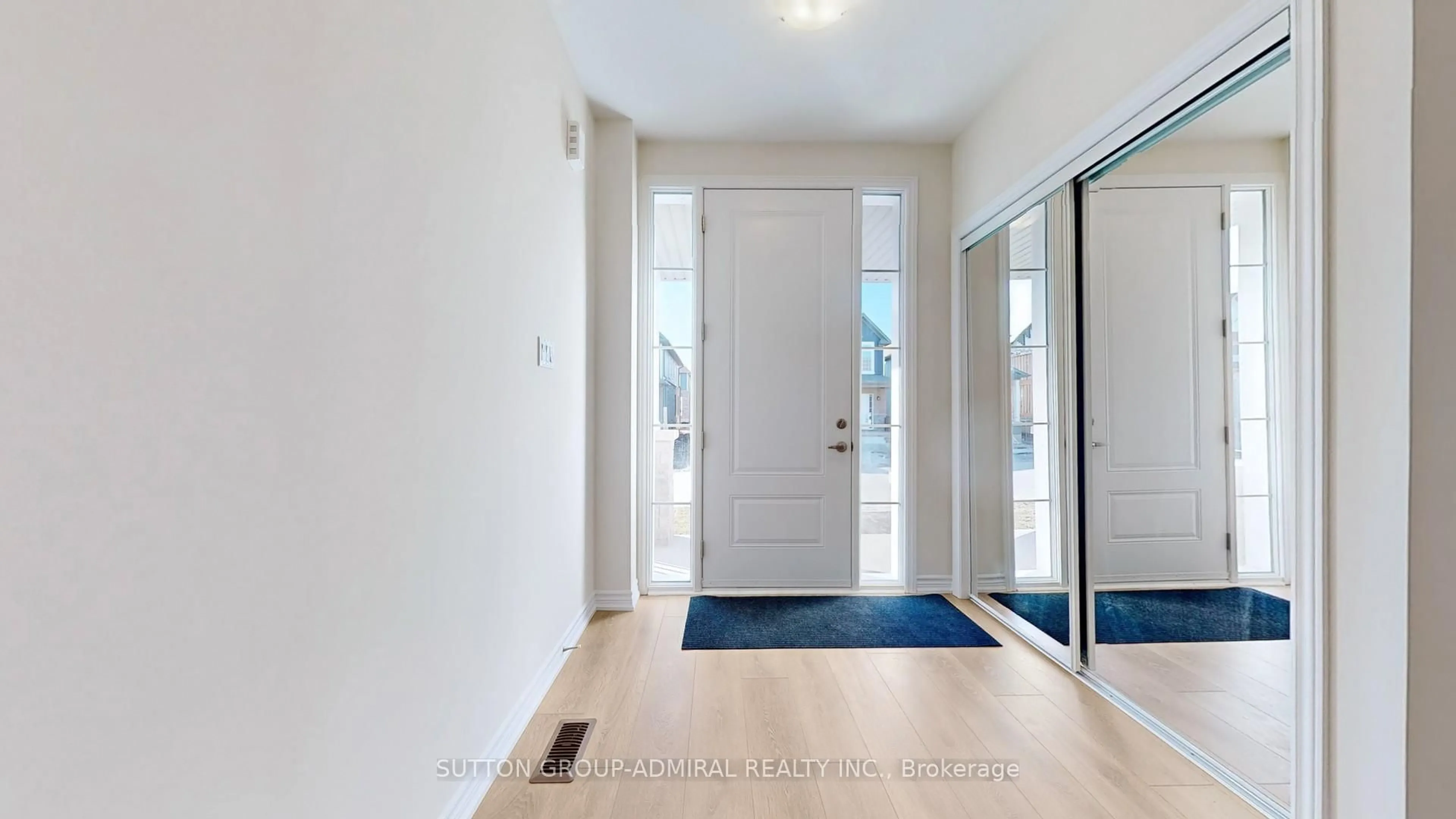 Indoor entryway for 78 Brown St, Erin Ontario N0B 1T0