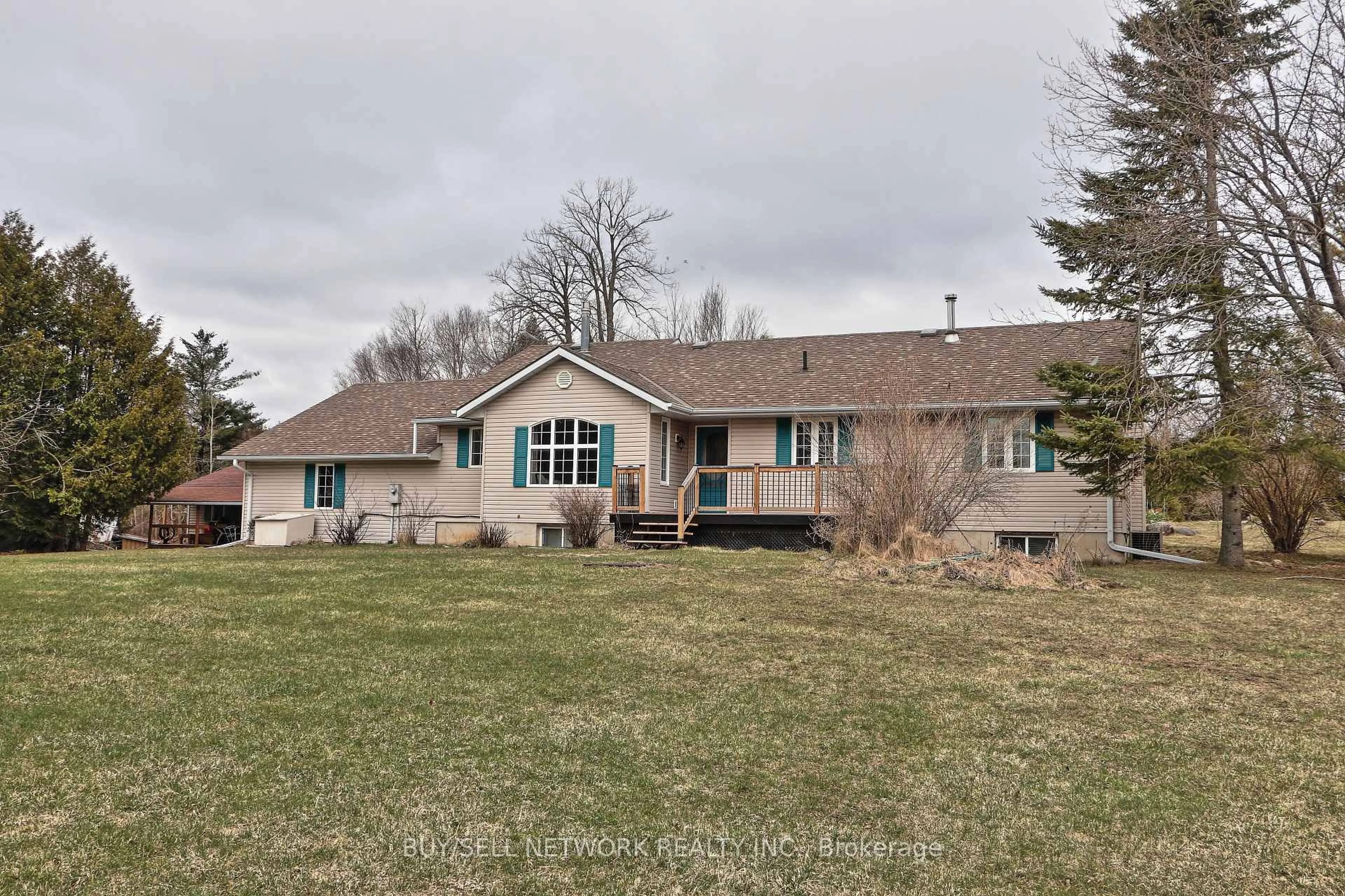 A pic from outside/outdoor area/front of a property/back of a property/a pic from drone, unknown for 1310 Centre Line, Asphodel-Norwood Ontario K0L 2V0