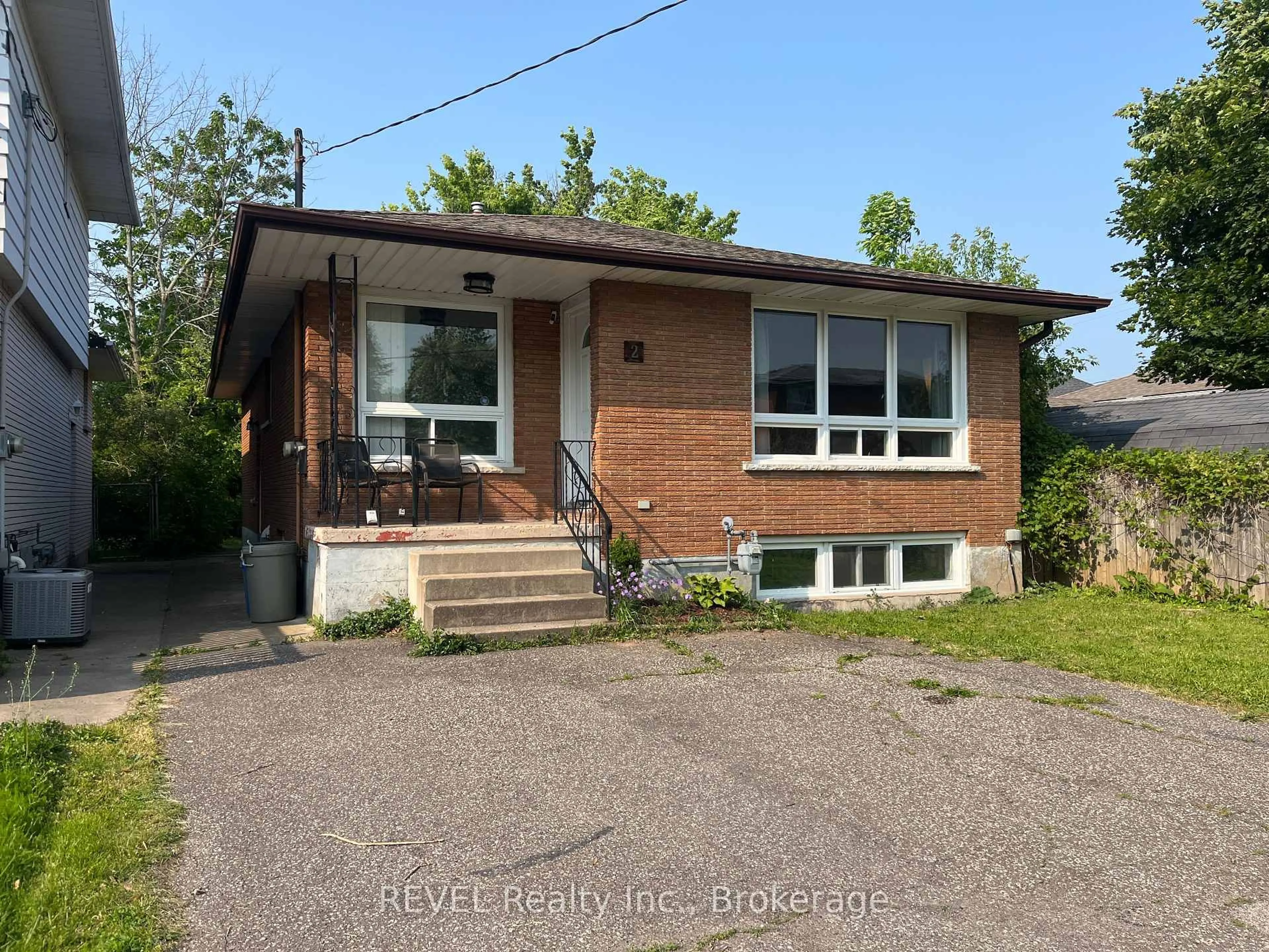 Home with brick exterior material, street for 2 Vera St, St. Catharines Ontario L2S 1C4