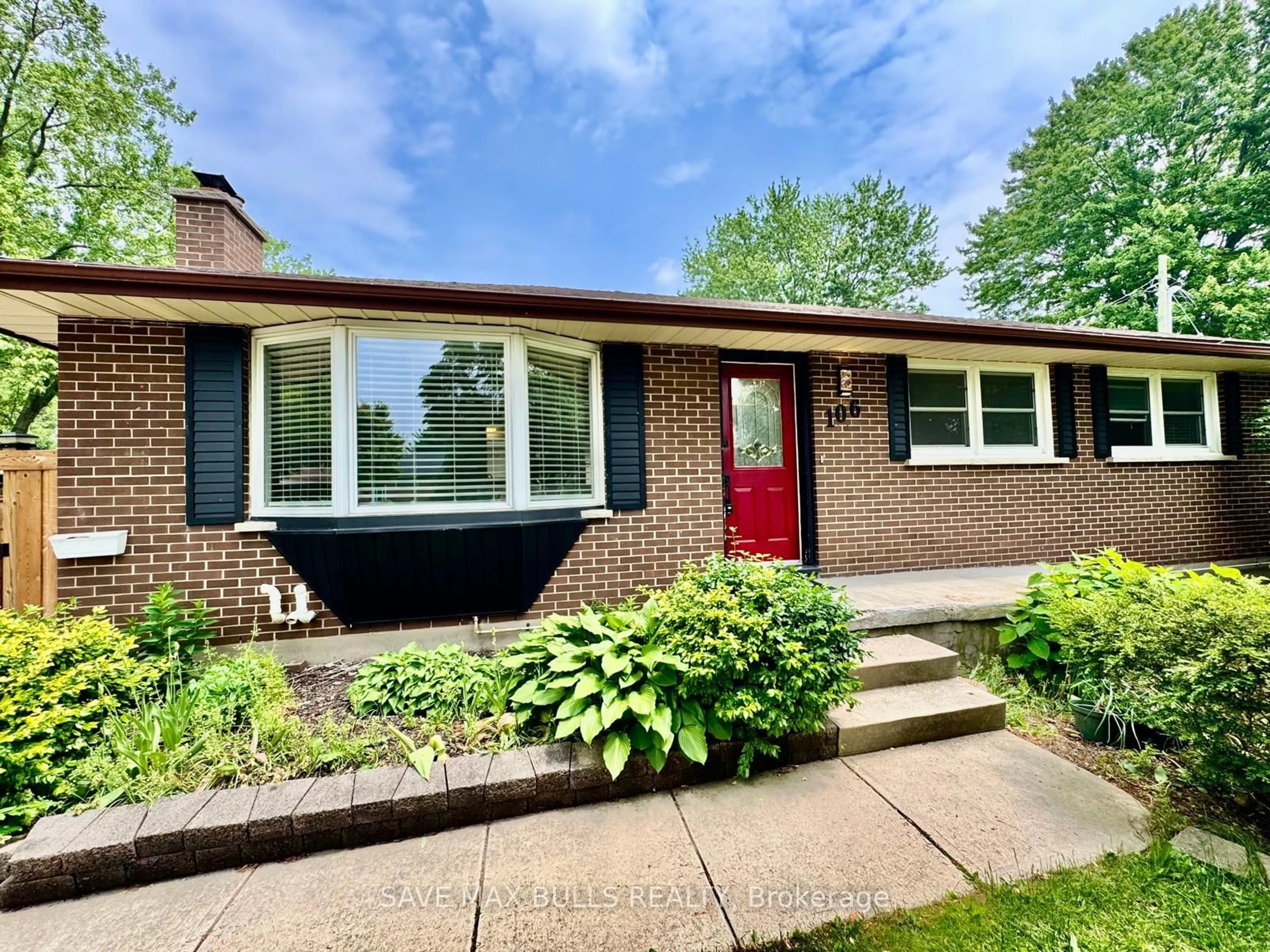 Home with brick exterior material, street for 106 LAURENTIAN Dr, London East Ontario N5W 1P2