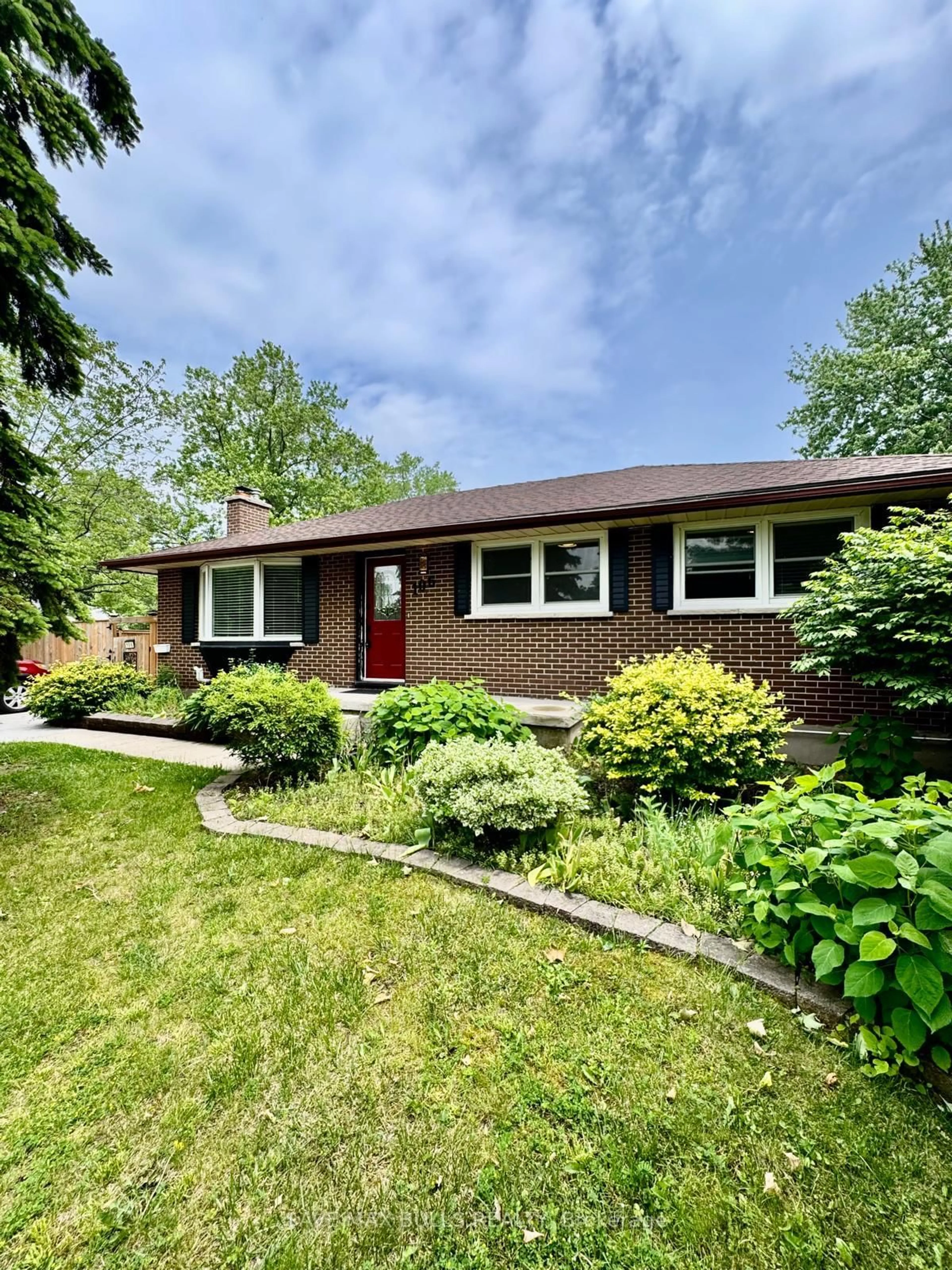 Home with brick exterior material, street for 106 LAURENTIAN Dr, London East Ontario N5W 1P2