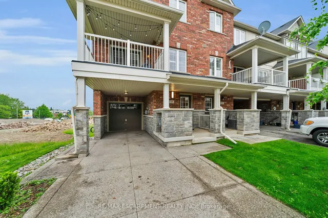 Additional property image - 19 Nisbet Blvd