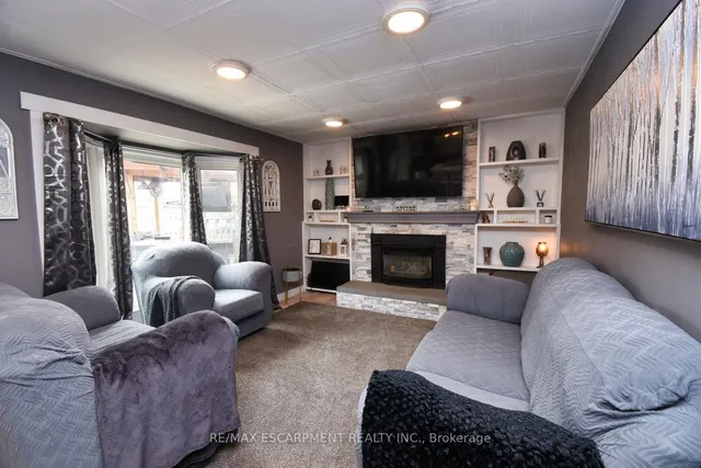 Additional property image - 448 ACADIA Dr