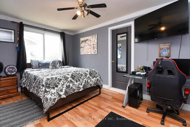 Additional property image - 448 ACADIA Dr