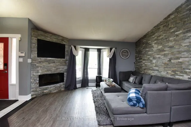 Additional property image - 448 ACADIA Dr