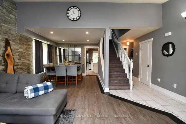 Additional property image - 448 ACADIA Dr