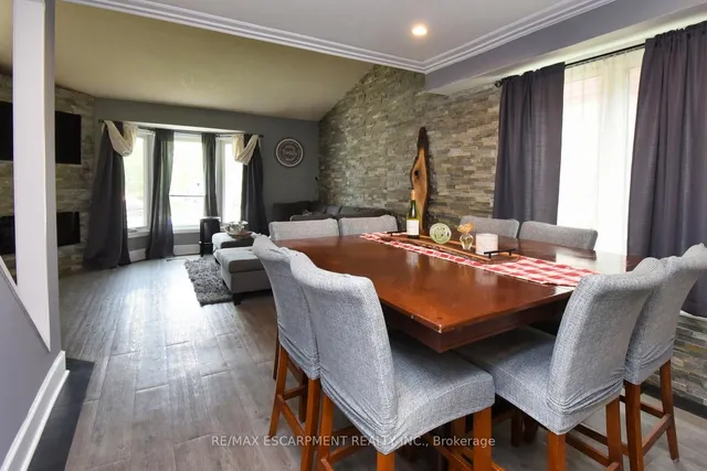 Additional property image - 448 ACADIA Dr