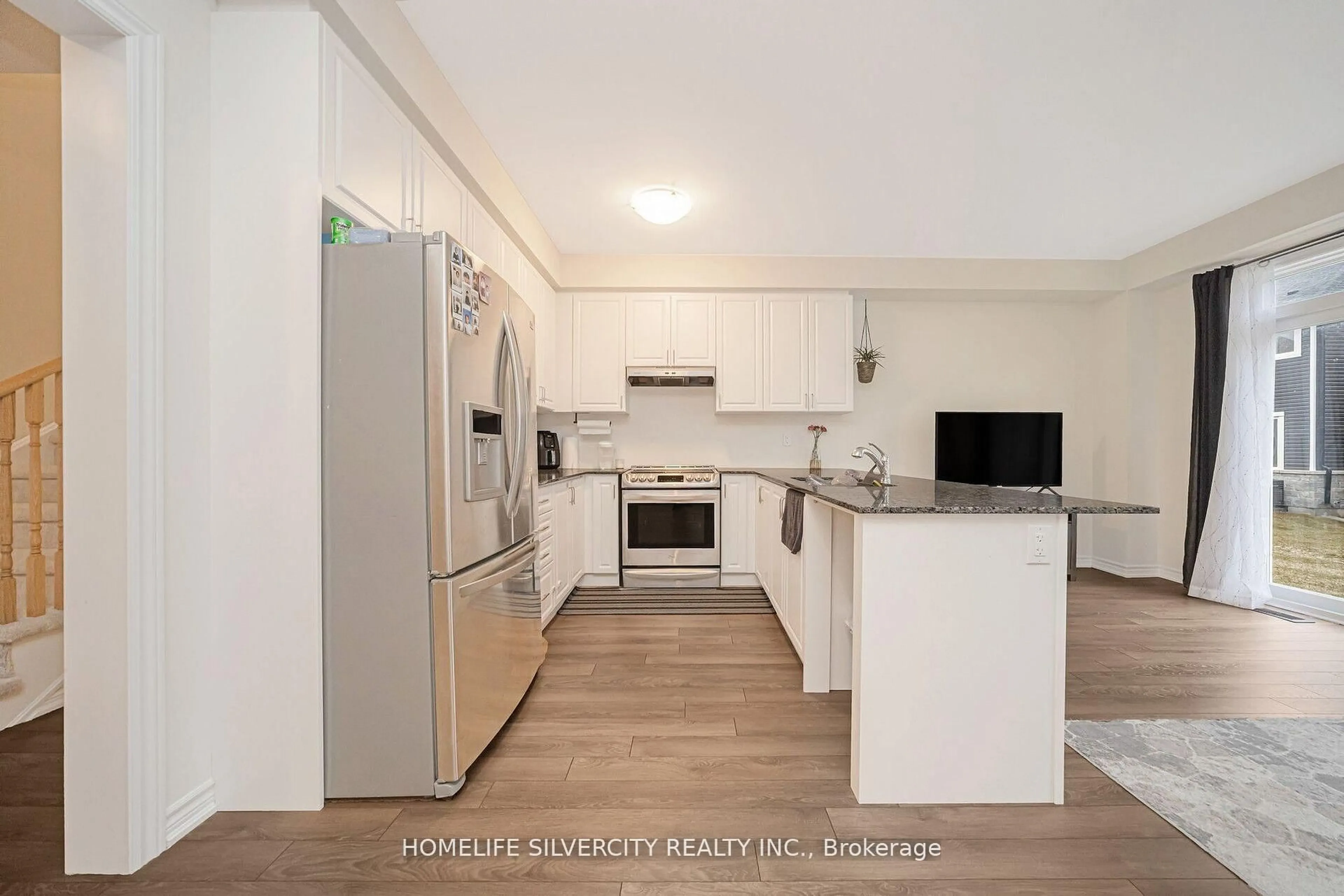 Standard kitchen, unknown for 74 Brown St, Erin Ontario N0B 1T0