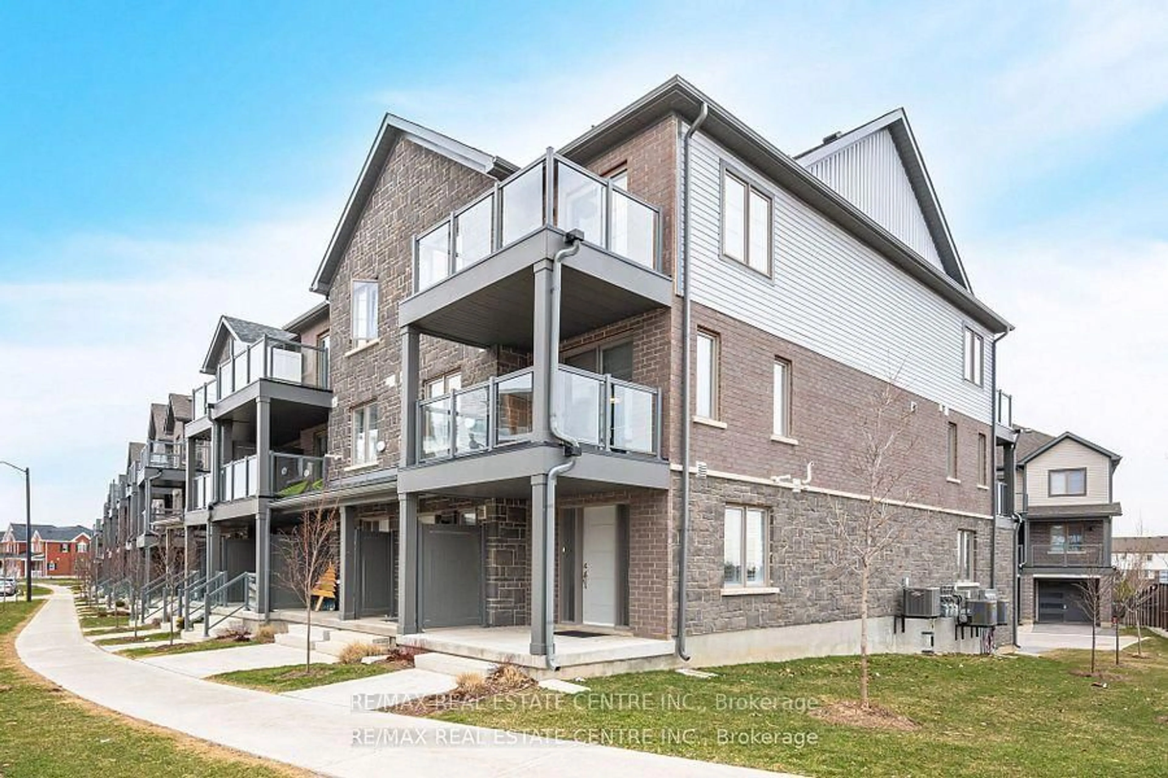 Unknown for 237 West Oak Tr #237, Kitchener Ontario N2R 0R9