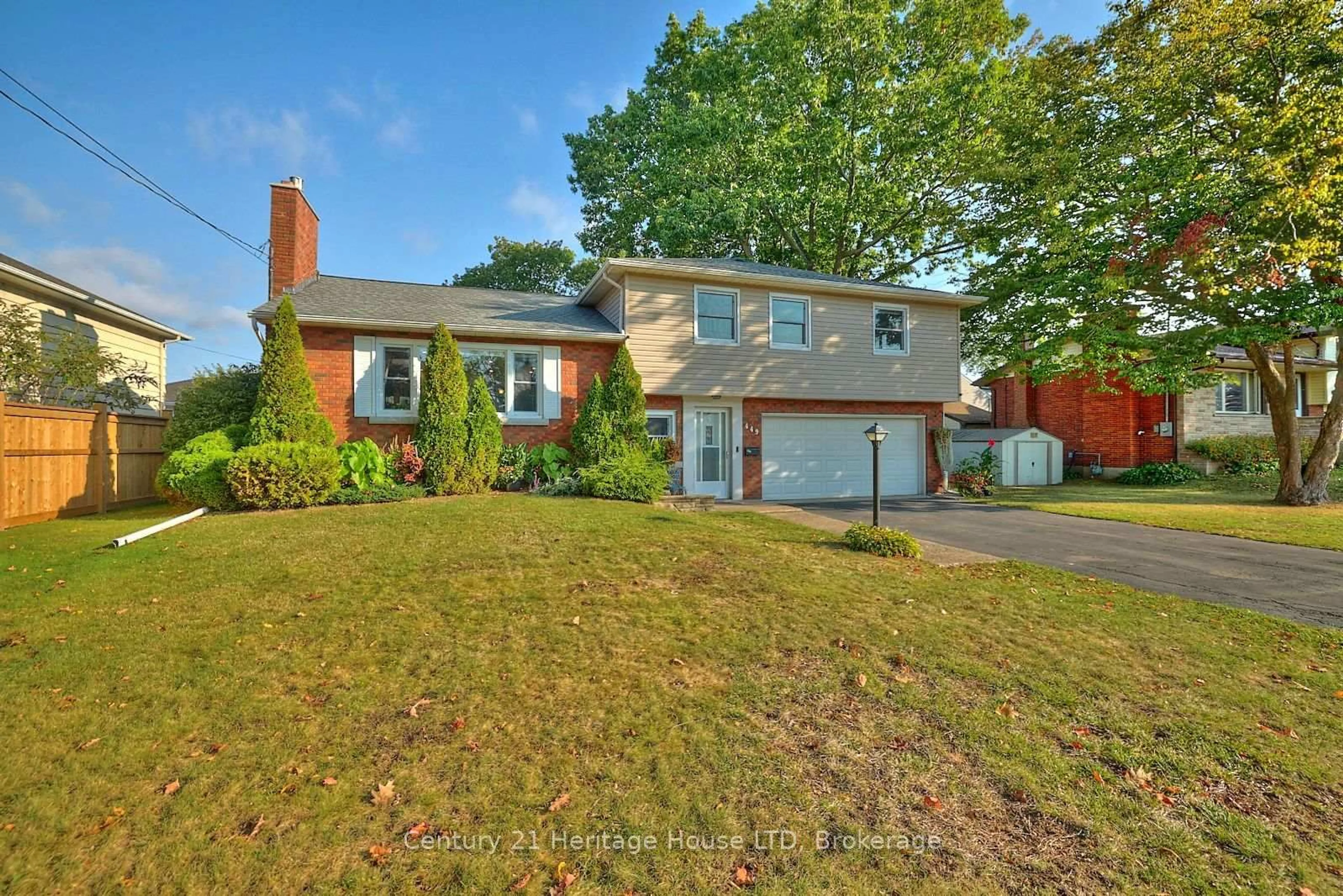 Unknown for 449 Stanley St, Port Colborne Ontario L3K 3A7