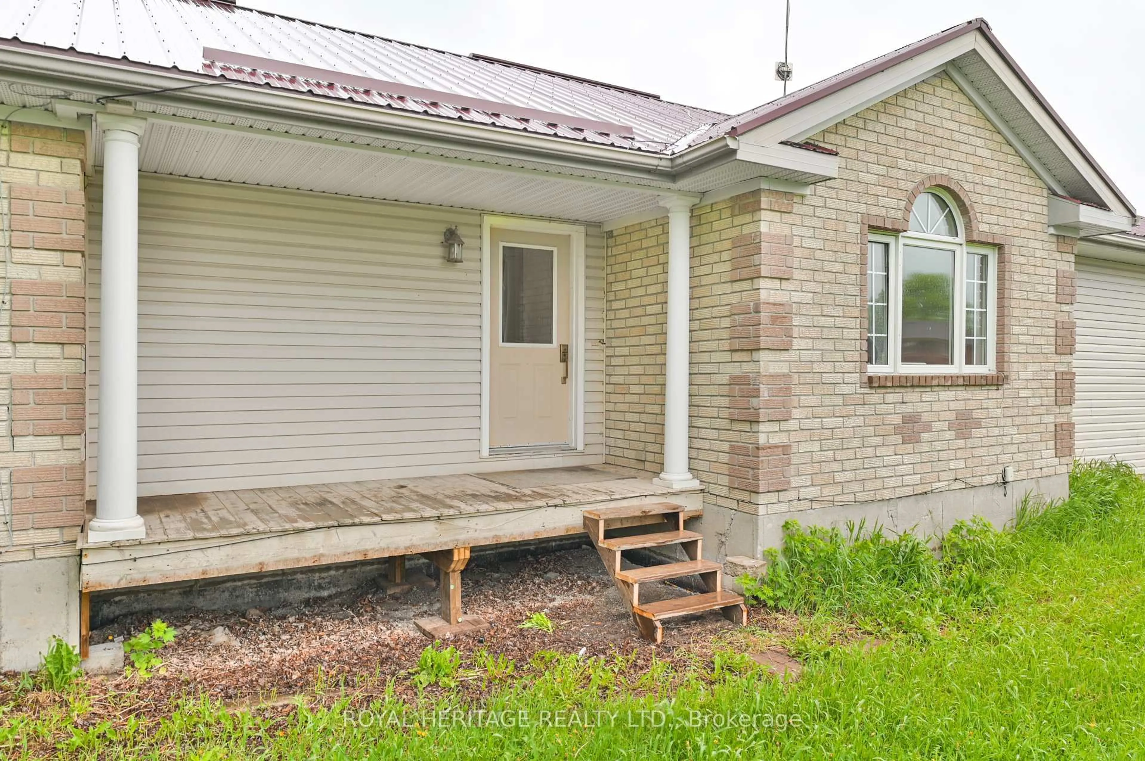 Unknown for 741 Moira Rd, Stirling Ontario K0K 3E0