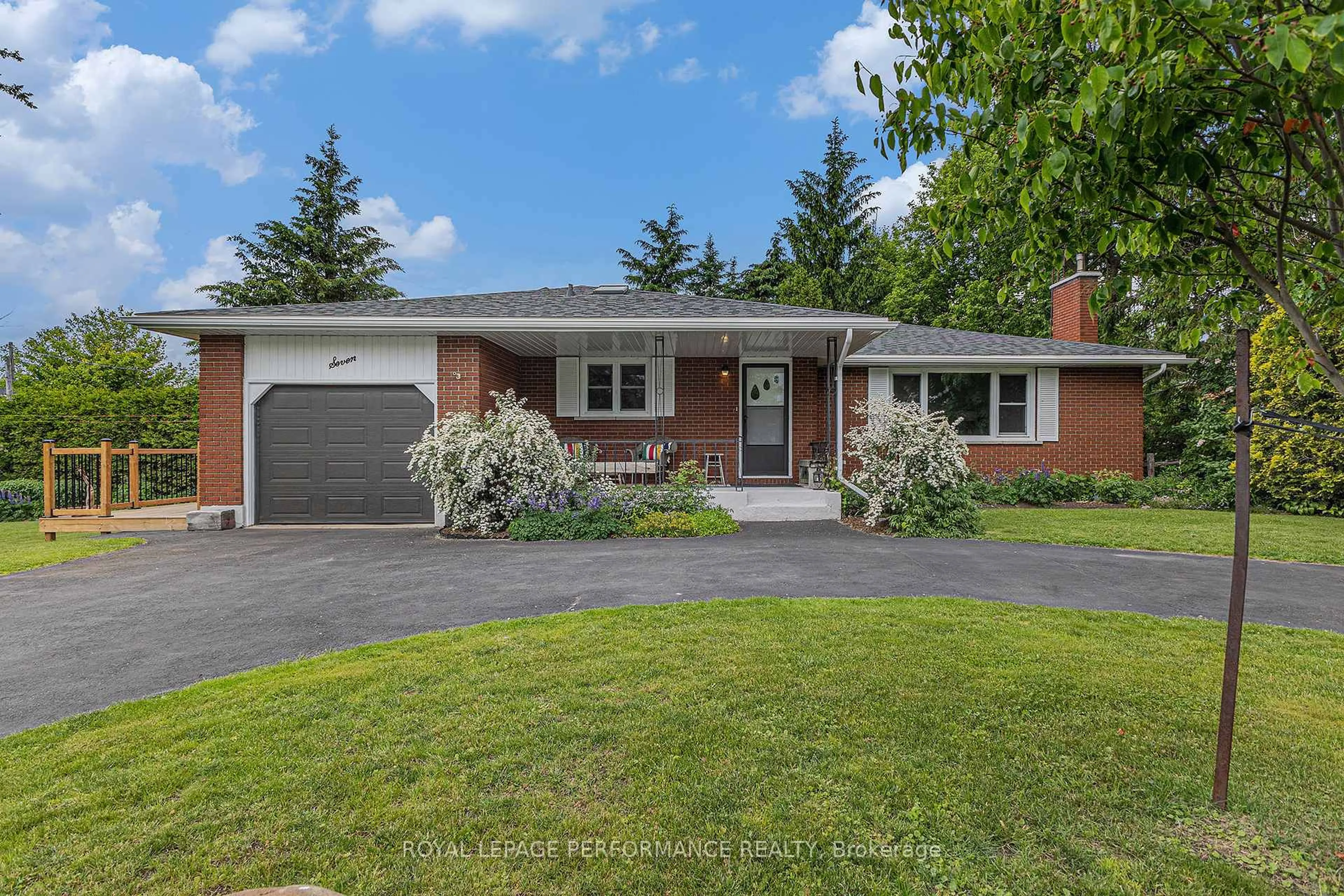 Unknown for 7 George St, North Glengarry Ontario K0C 1T0