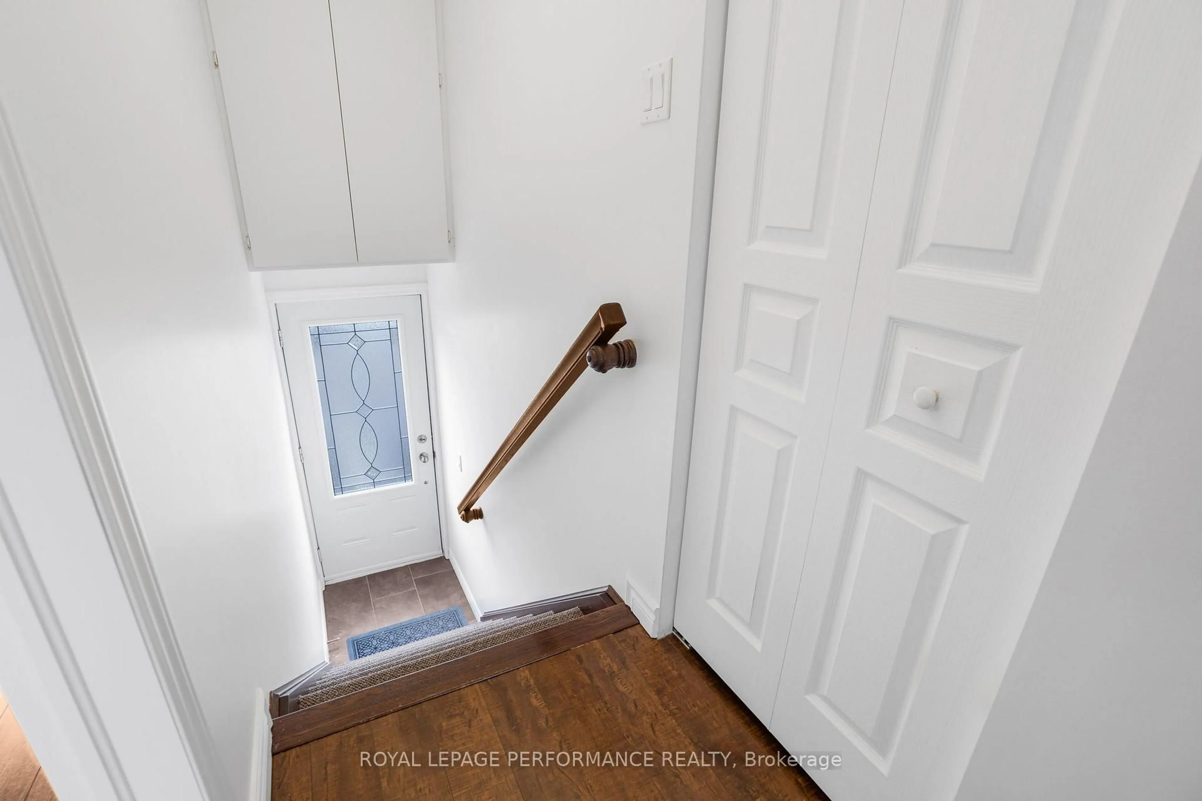Unknown for 665 Nelson St #207, Hawkesbury Ontario K6A 0A3