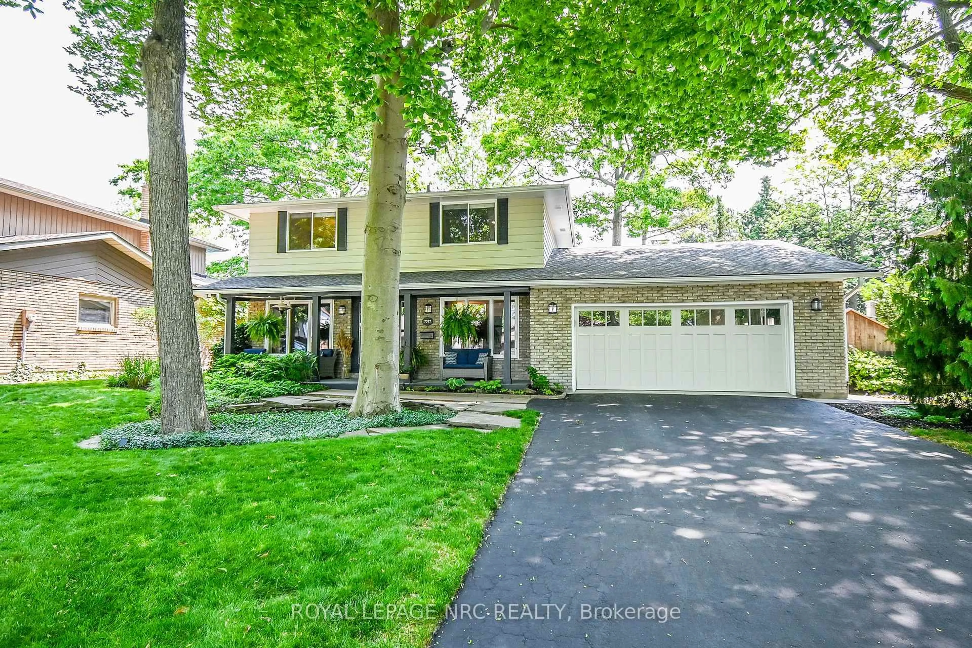 Unknown for 7077 Ridgewood Cres, Niagara Falls Ontario L2J 2C2