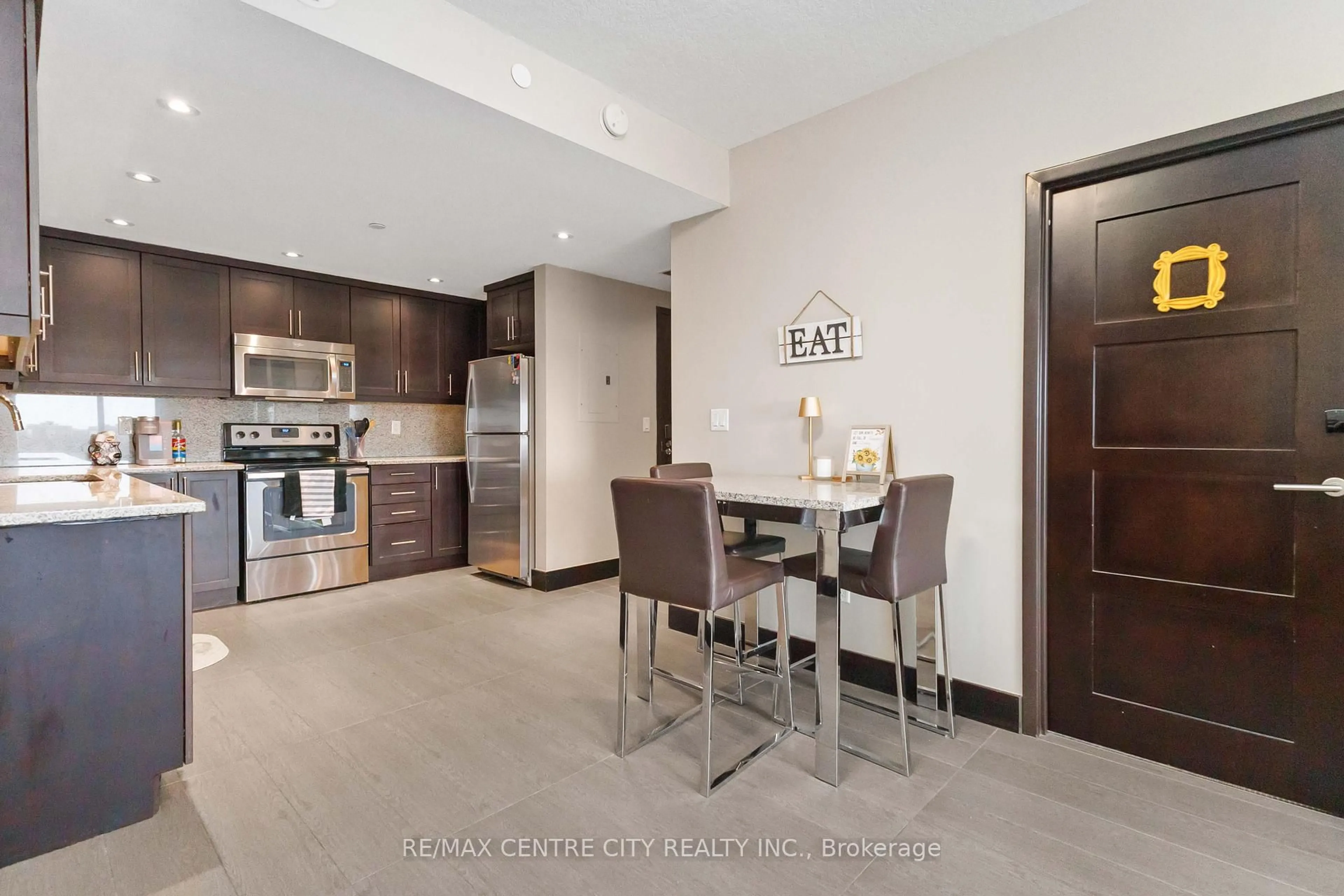 Open concept kitchen, unknown for 1235 Richmond St #1218, London East Ontario N6A 0C1