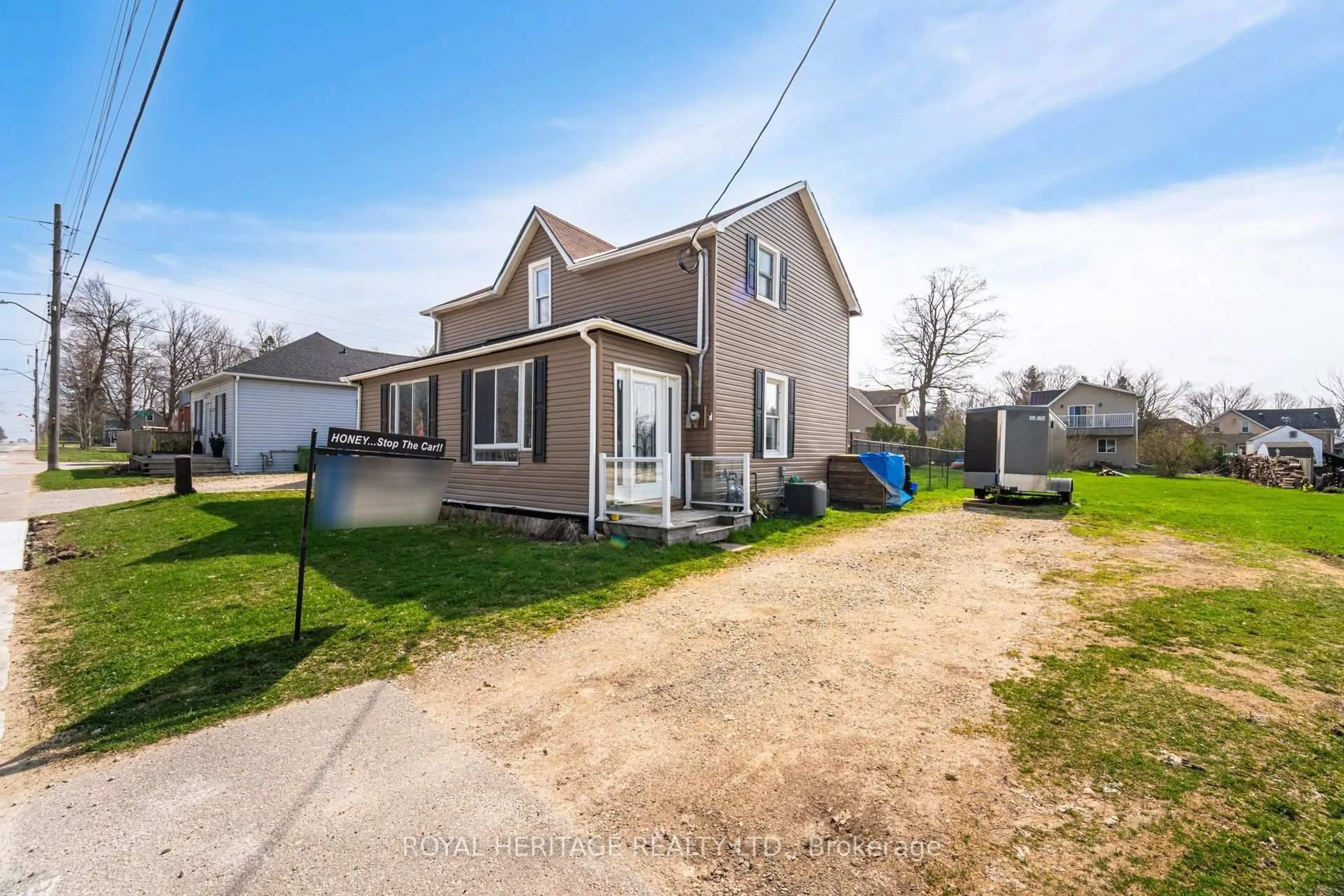 A pic from outside/outdoor area/front of a property/back of a property/a pic from drone, street for 381 Main St, Southgate Ontario N0C 1B0