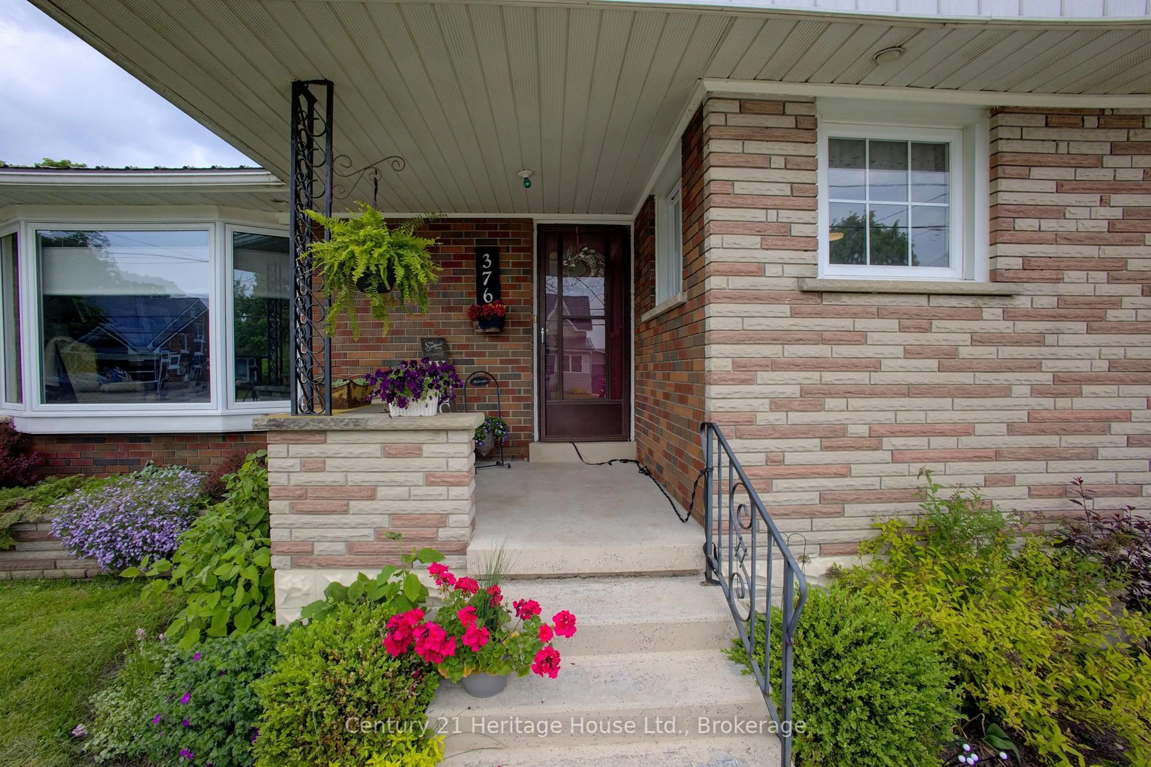 Unknown for 376 Lambton St, West Grey Ontario N0G 1R0