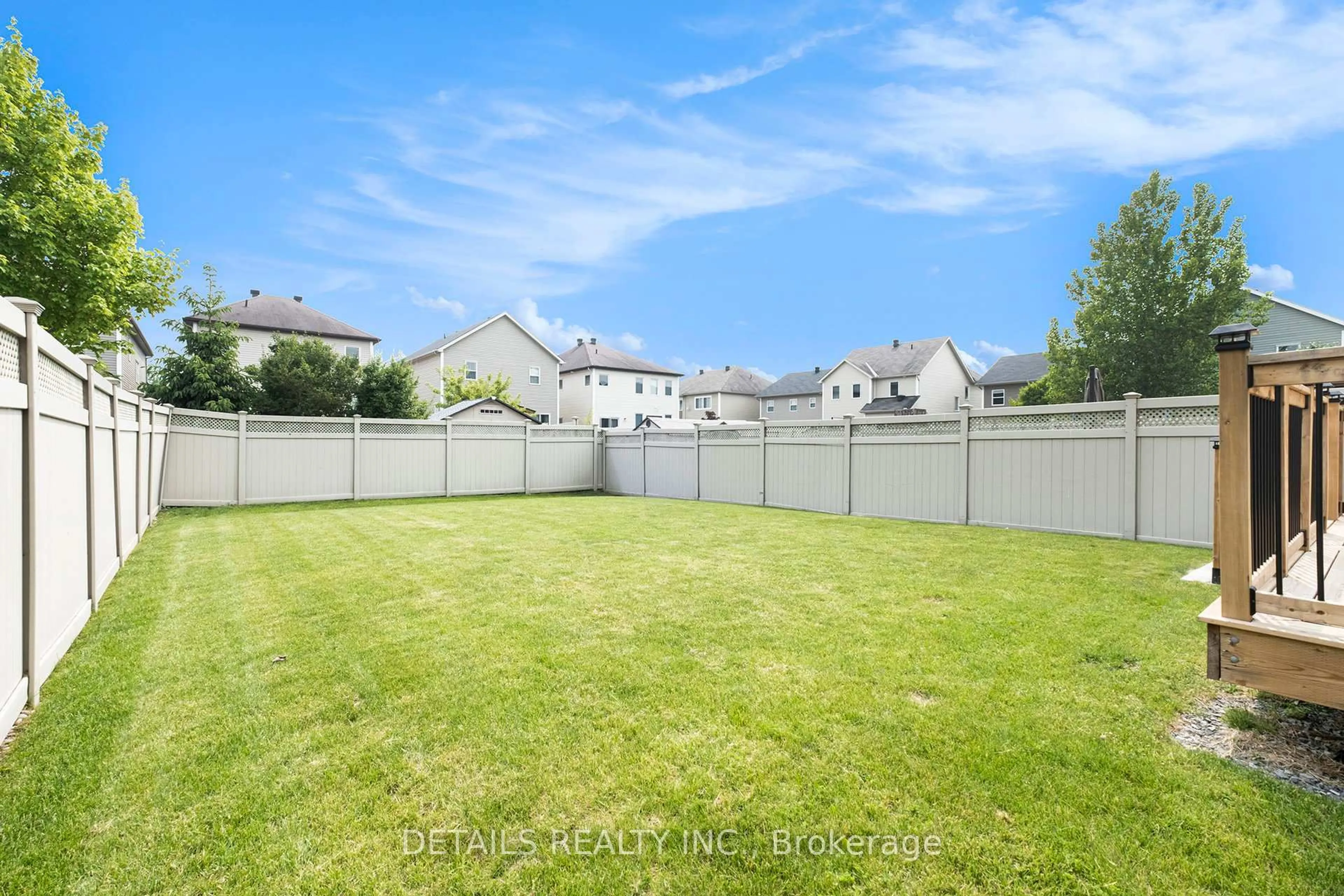 Unknown for 809 Pinnacle St, Ottawa Ontario K4A 0L6