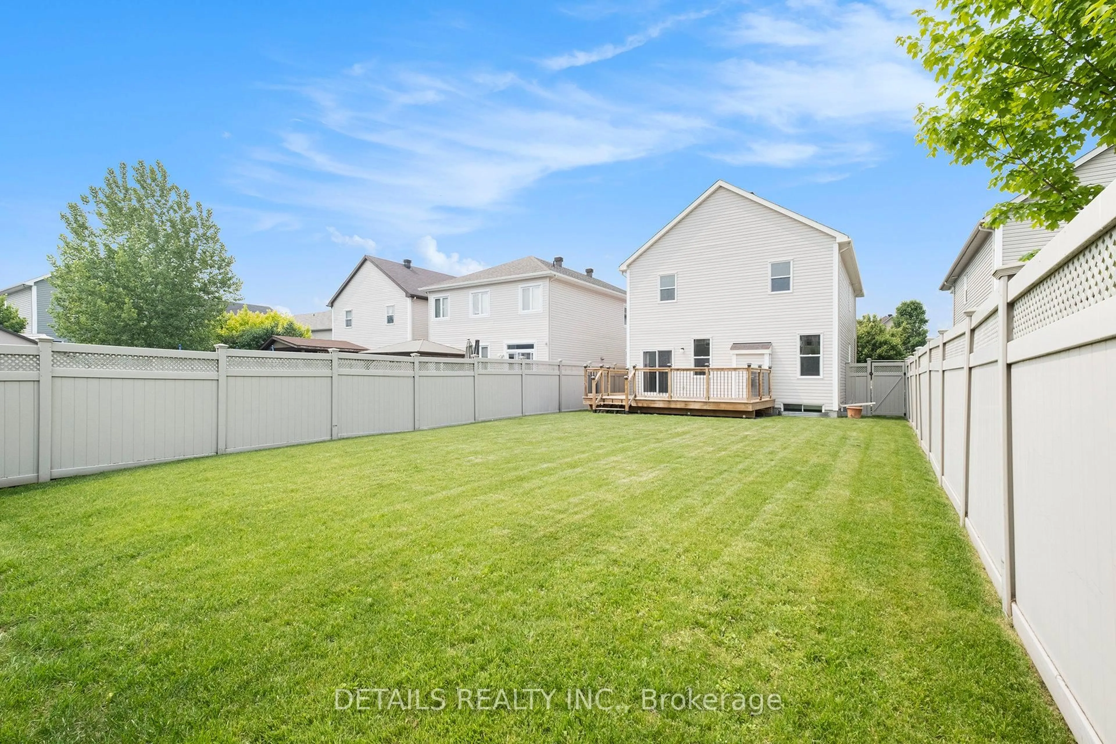 Unknown for 809 Pinnacle St, Ottawa Ontario K4A 0L6