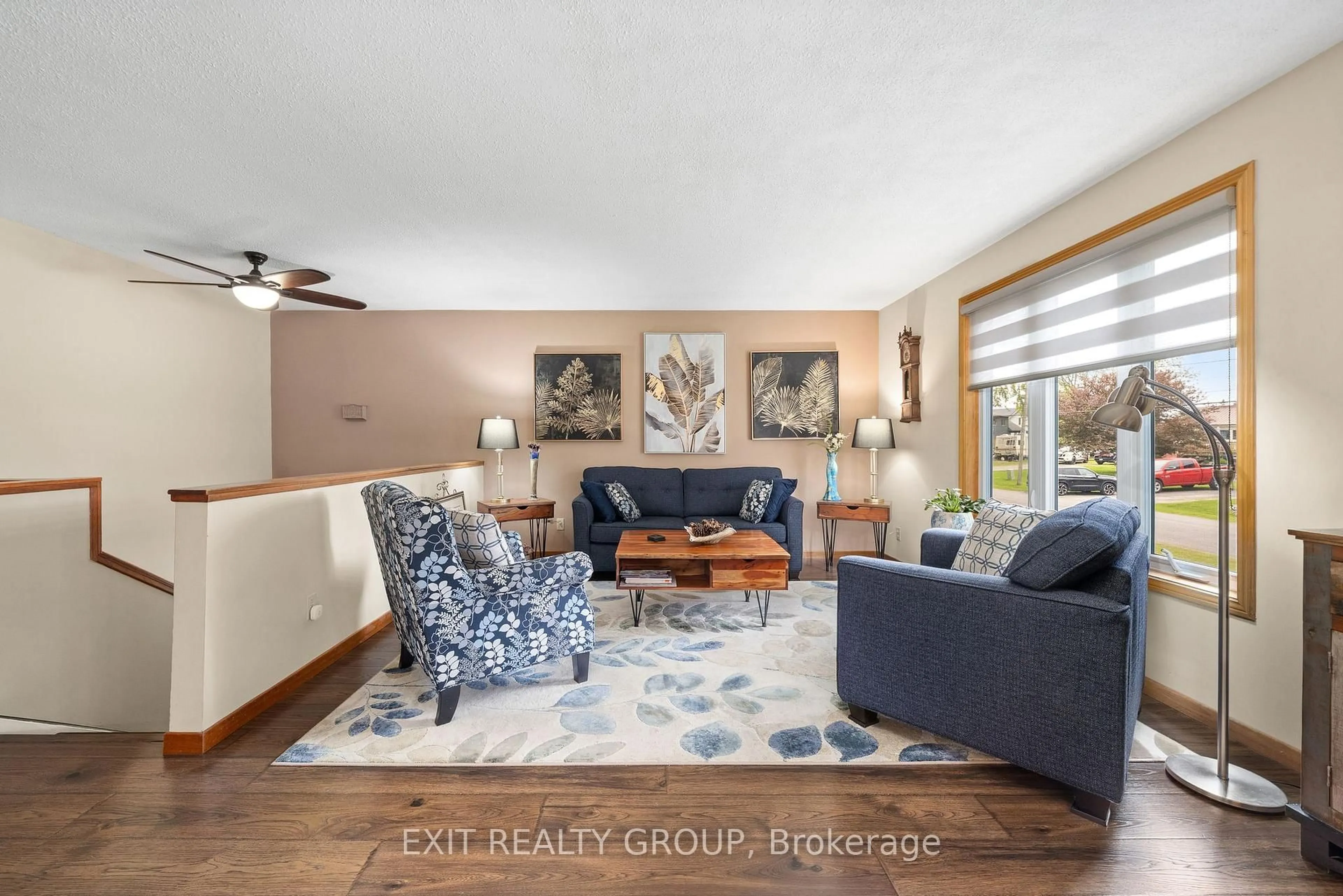 Living room with furniture, unknown for 16 Queen St, Brighton Ontario K0K 1H0