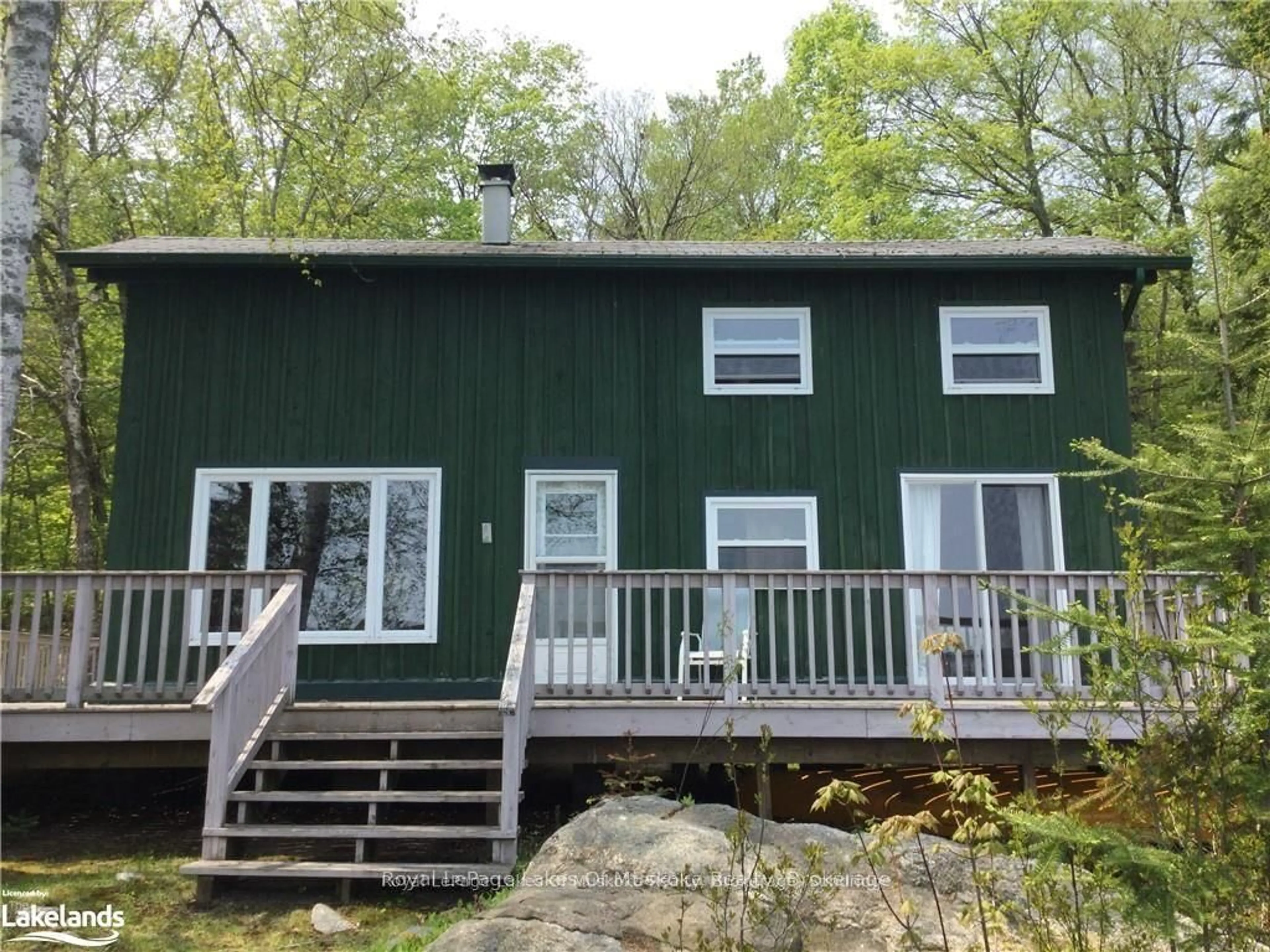 Home with vinyl exterior material, water/lake/river/ocean view for 507/515 Park Rd, Machar Ontario P0A 1X0
