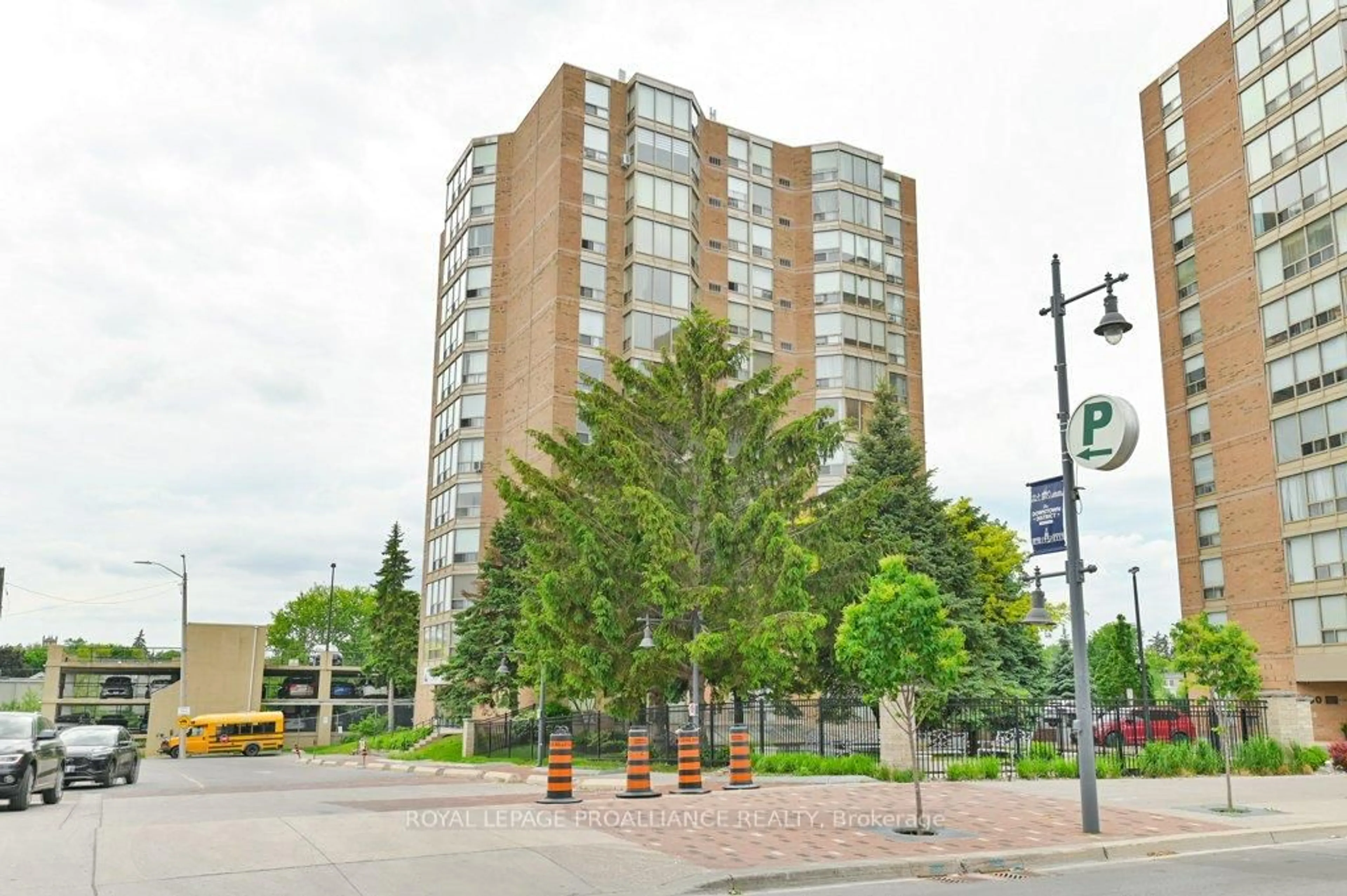 Patio, street for 344 Front St #906, Belleville Ontario K8N 5M4